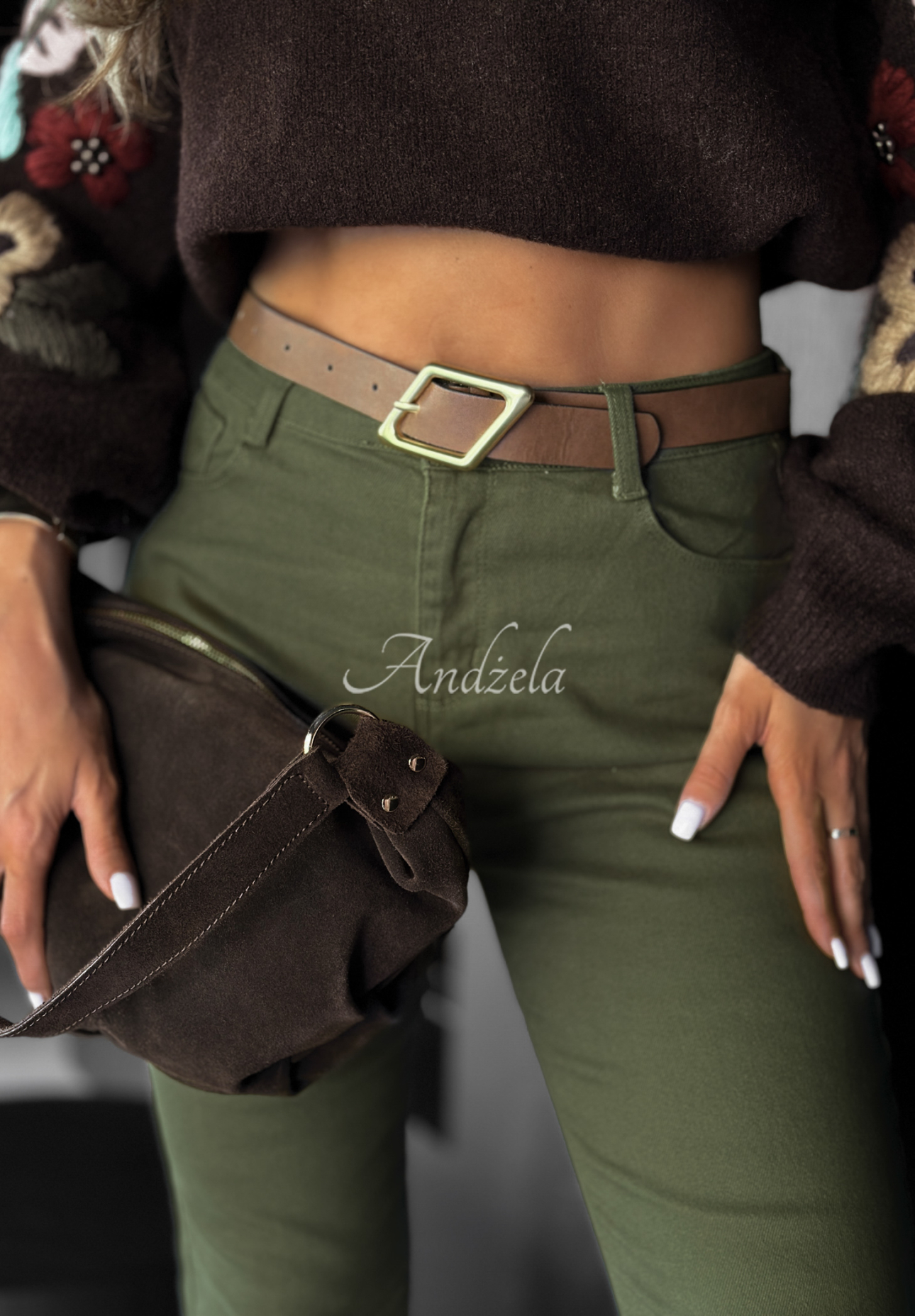 Jeans mit Gürtel Born For This Khaki