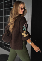 Pullover z haftowanymi kwiatami Colorful Flowers Schokoladenbraun