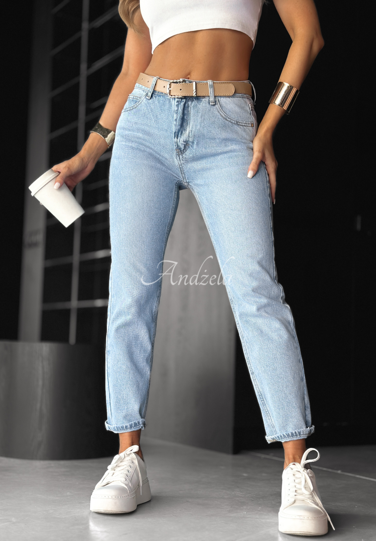 Jeanshose Mom-Fit mit Gürtel No Rush Blau
