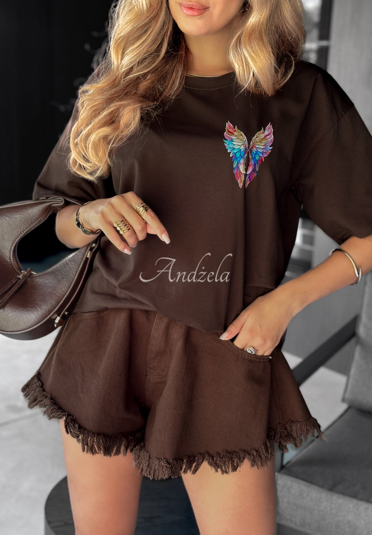 T-Shirt mit Aufdruck Colorful Wings Schokoladenbraun