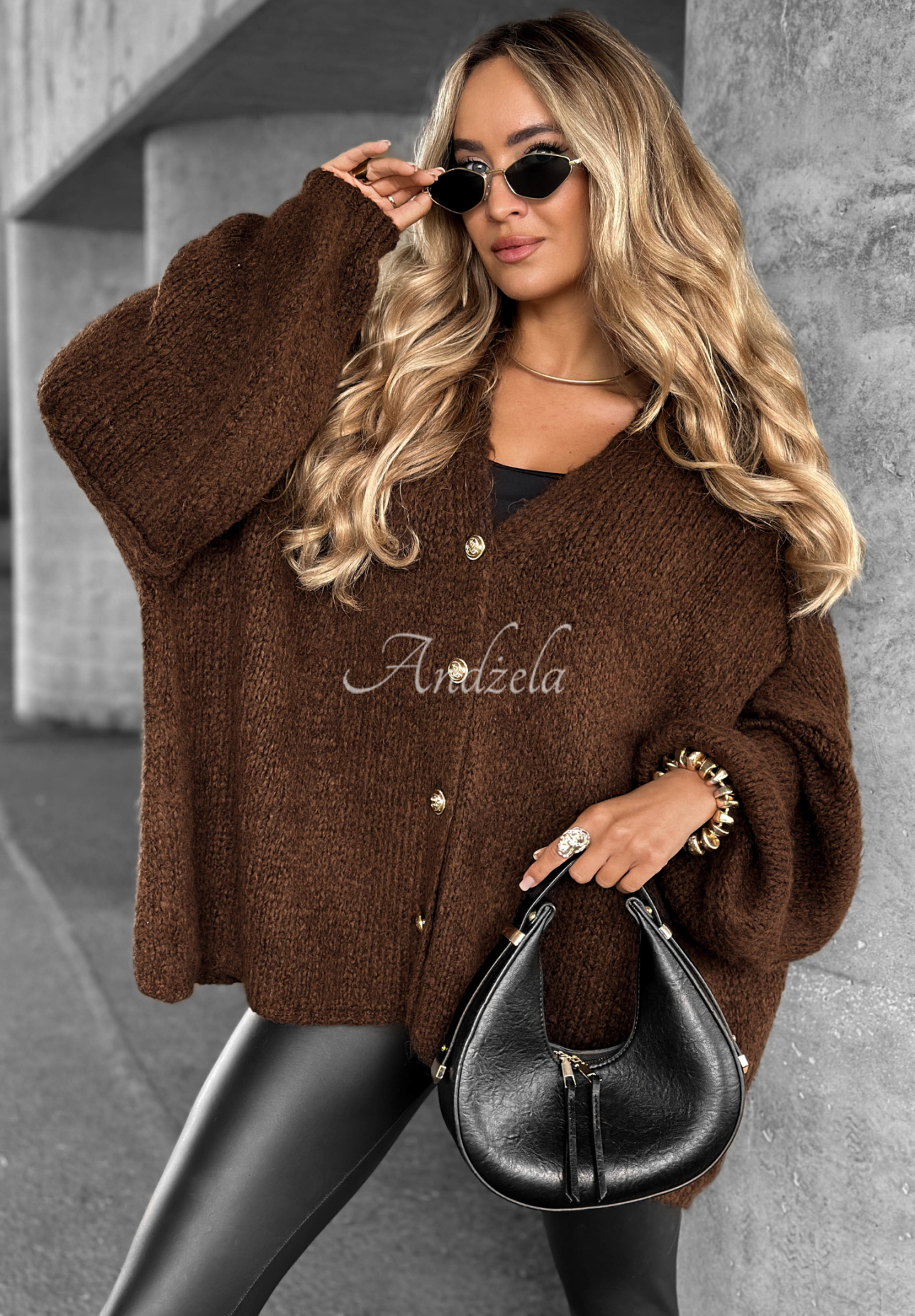 Kurzer Cardigan oversize Hot Chestnuts Schokoladenbraun