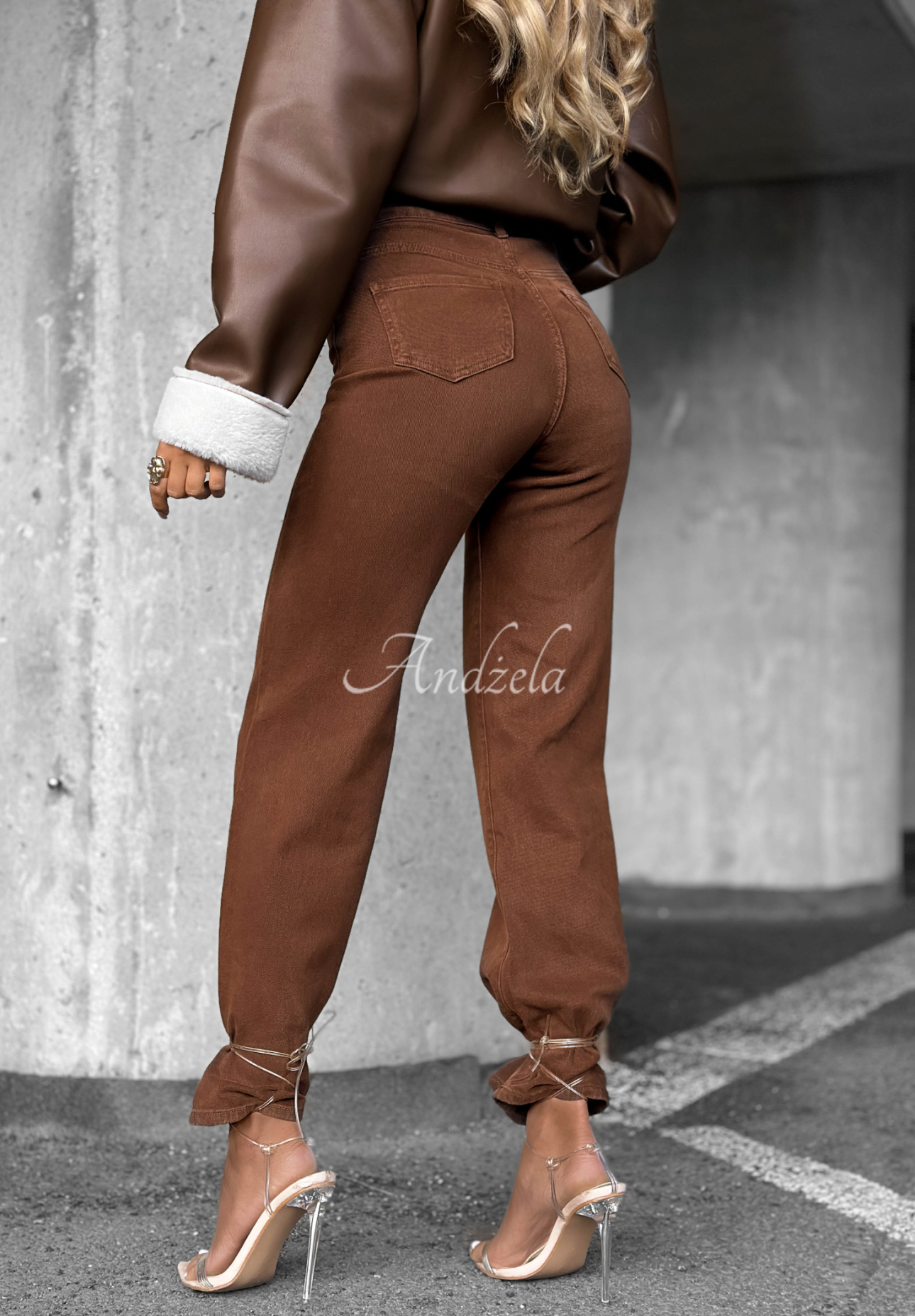 Jeanshose straight Chase The Vibe Schokoladenbraun