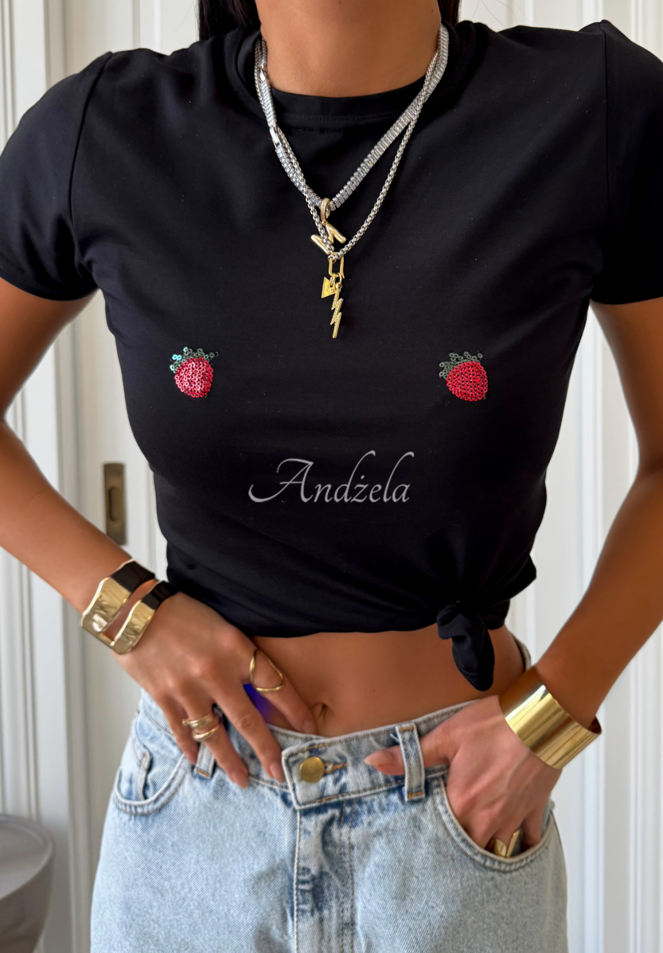 Viskose-T-Shirt mit Patches La Milla Strawberry In Chocolate Schwarz