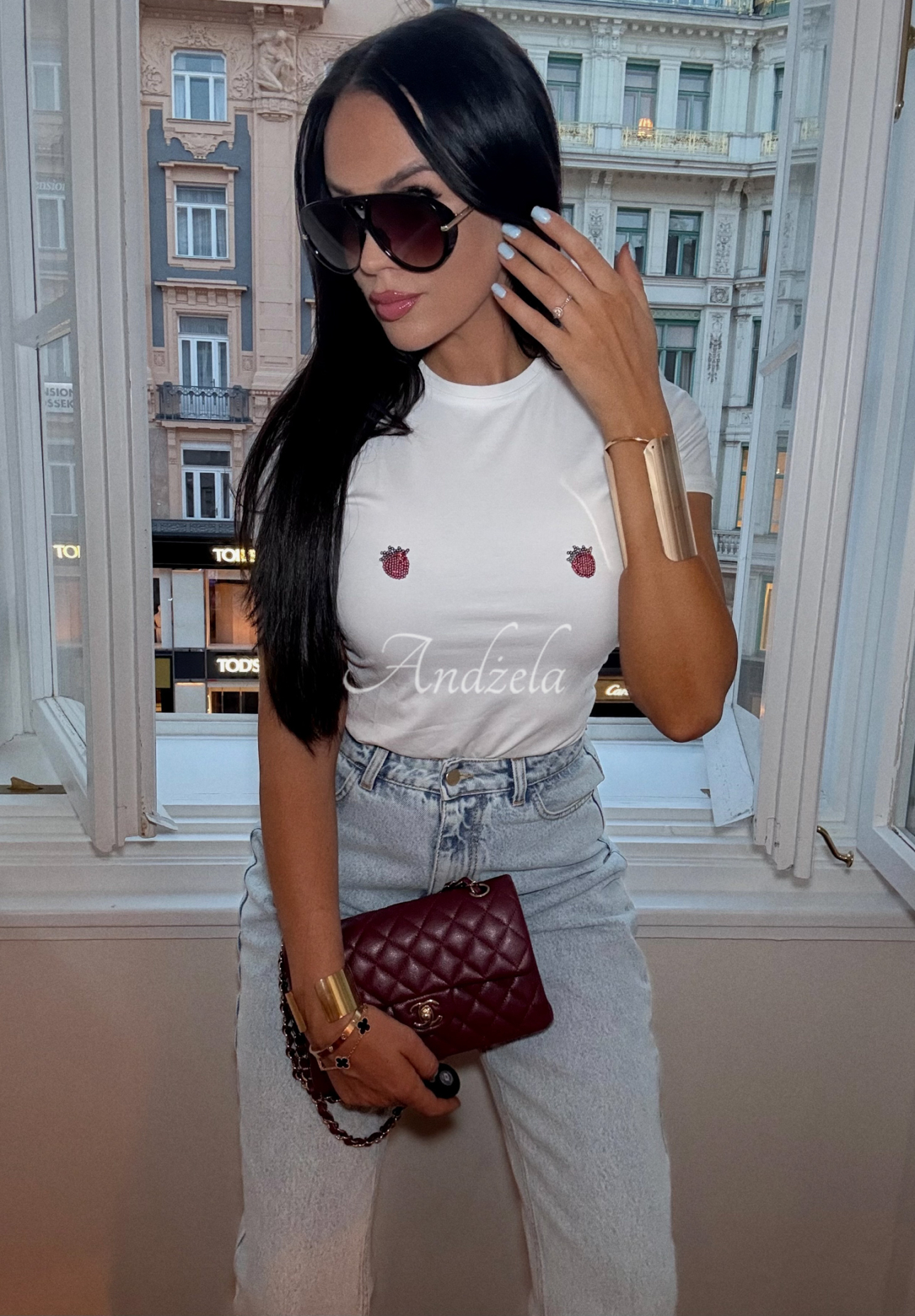 Viskose-T-Shirt mit Patches La Milla Strawberry In Chocolate Weiß