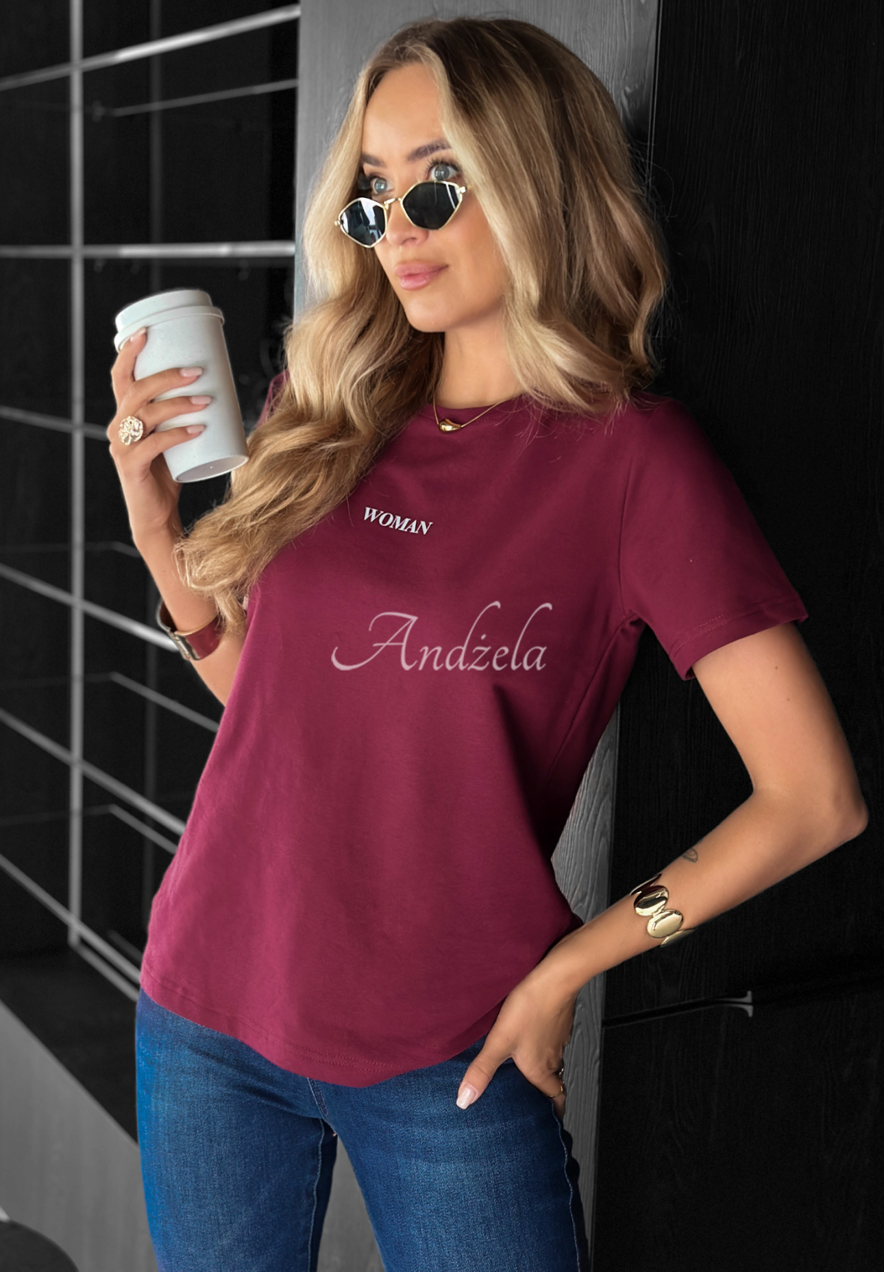 T-Shirt mit Aufdruck Woman Burgunderrot