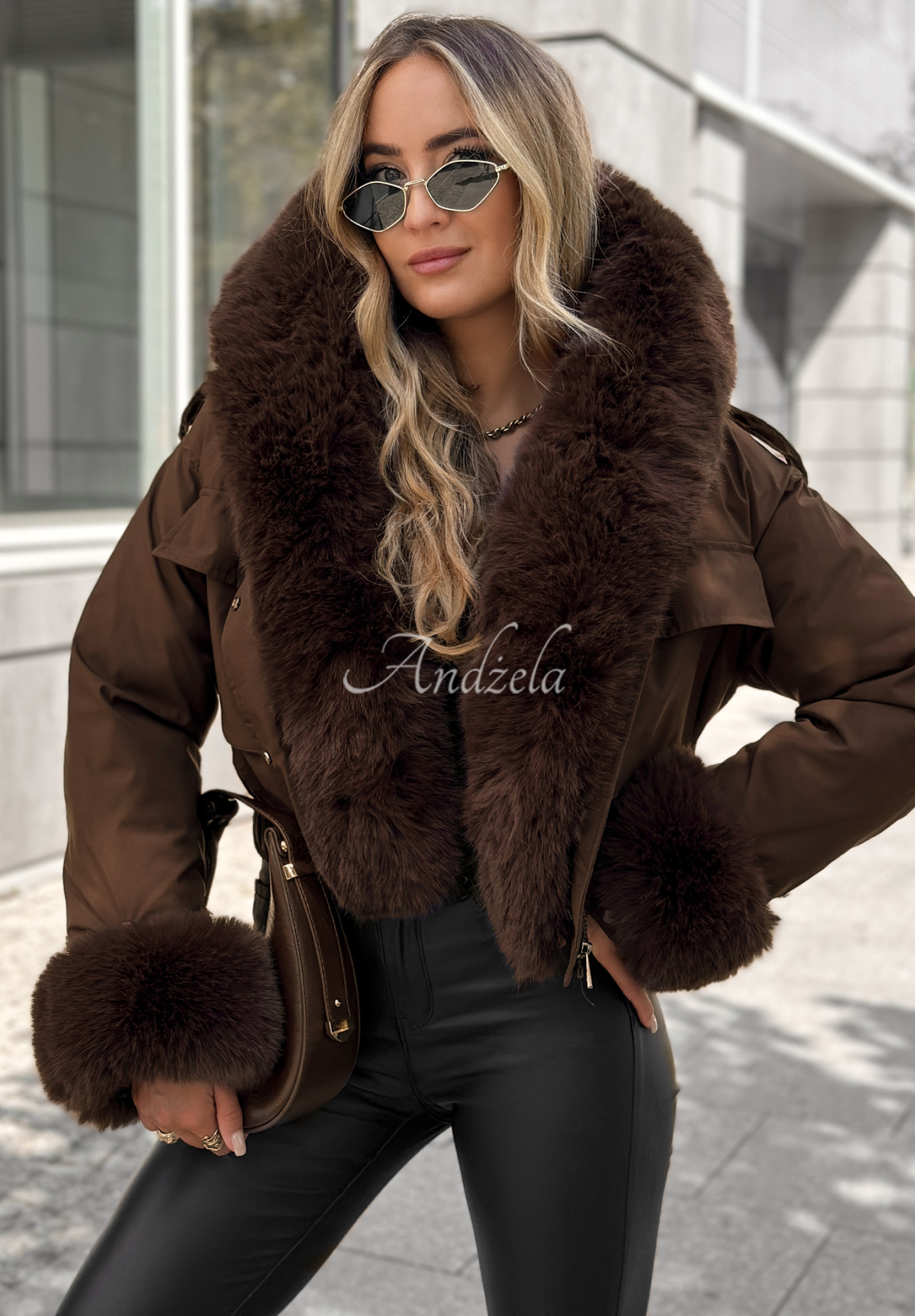 Kurze Jacke mit Fell Timber Pines Schokoladenbraun