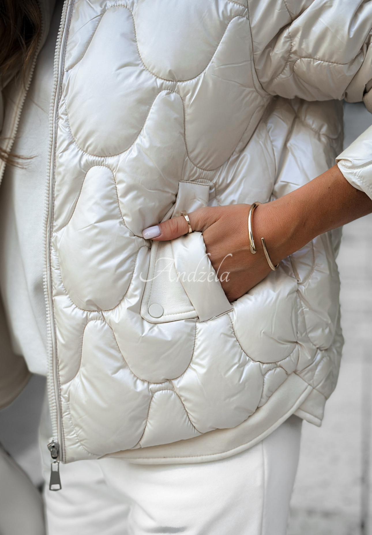 Steppjacke mit Kapuze Another Day holo Ecru