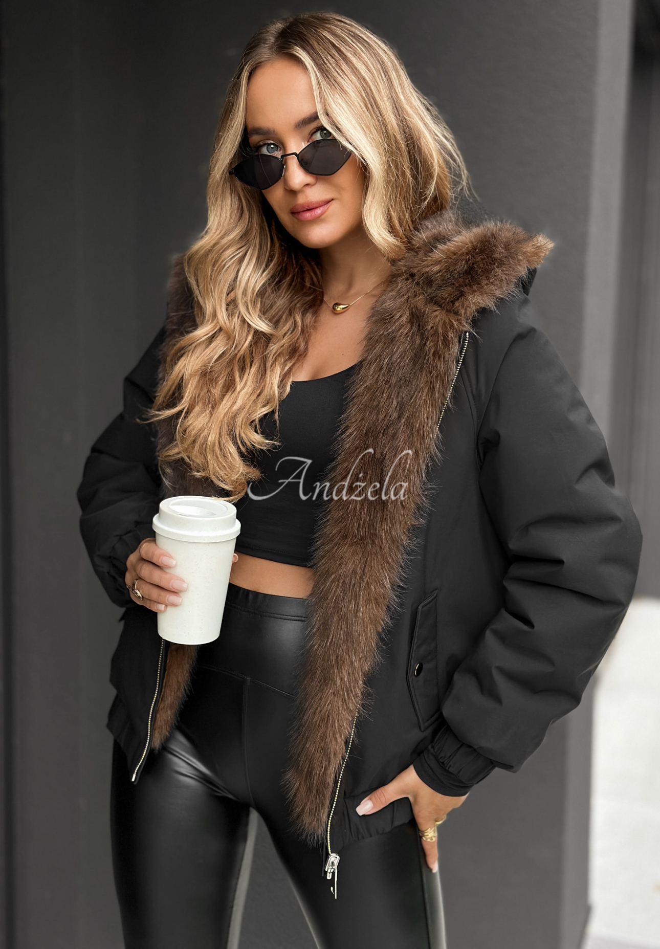 Wendbare Pelzjacke mit Kapuze Chilly Air Schwarz