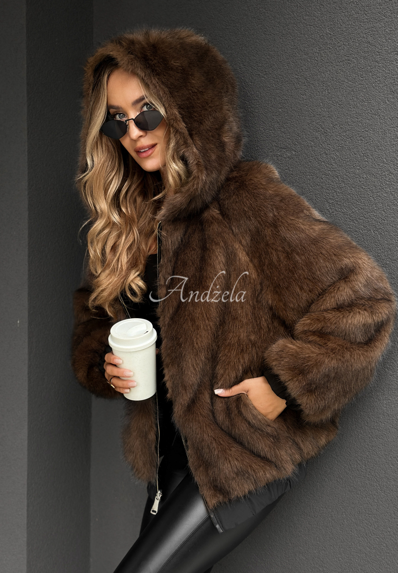Wendbare Pelzjacke mit Kapuze Chilly Air Schwarz