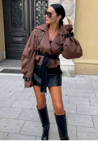 Krótki płaszcz trencz La Milla Wait What Now czekoladowy