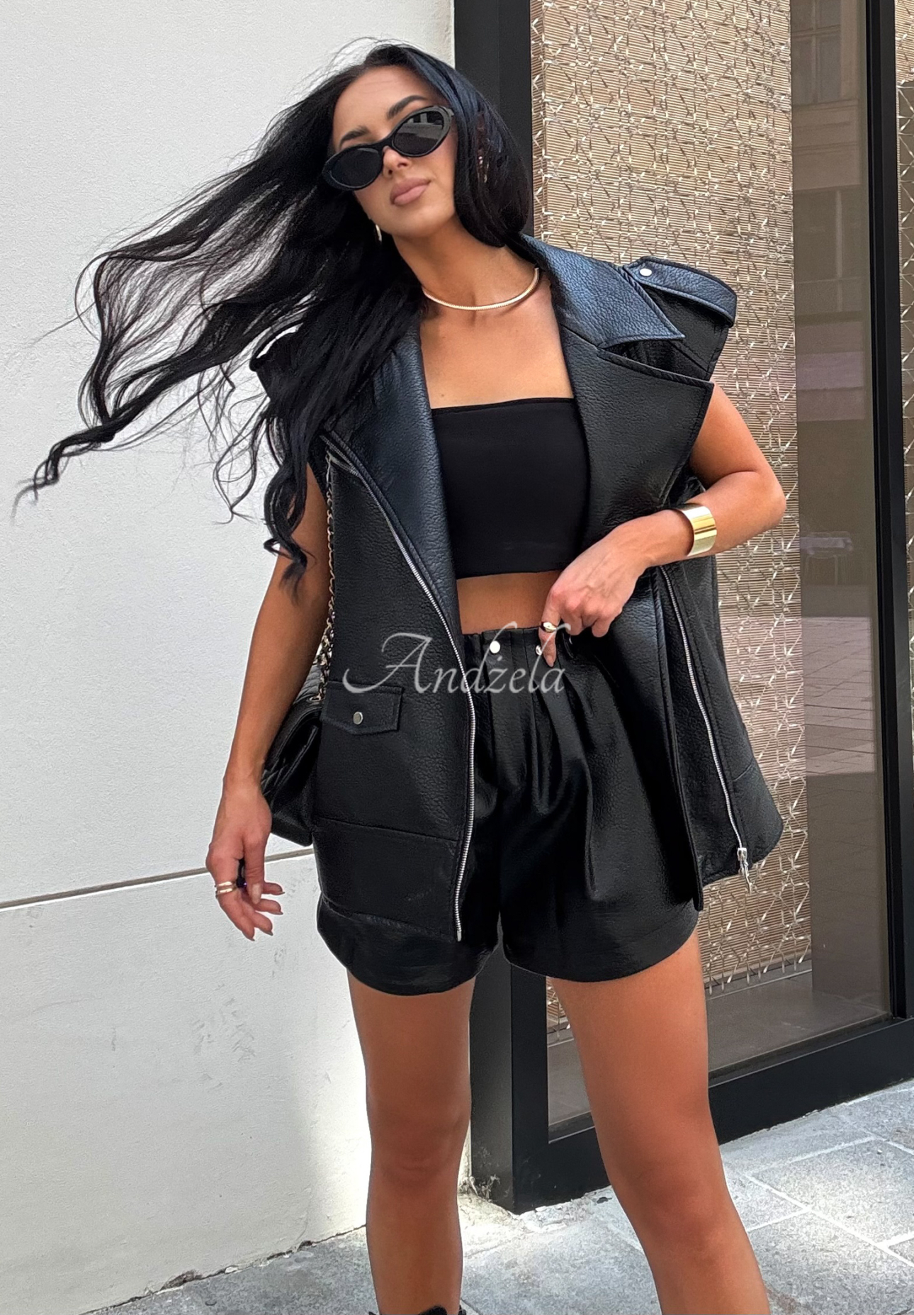 Kurze Shorts aus Kunstleder La Milla Back To Me Schwarz