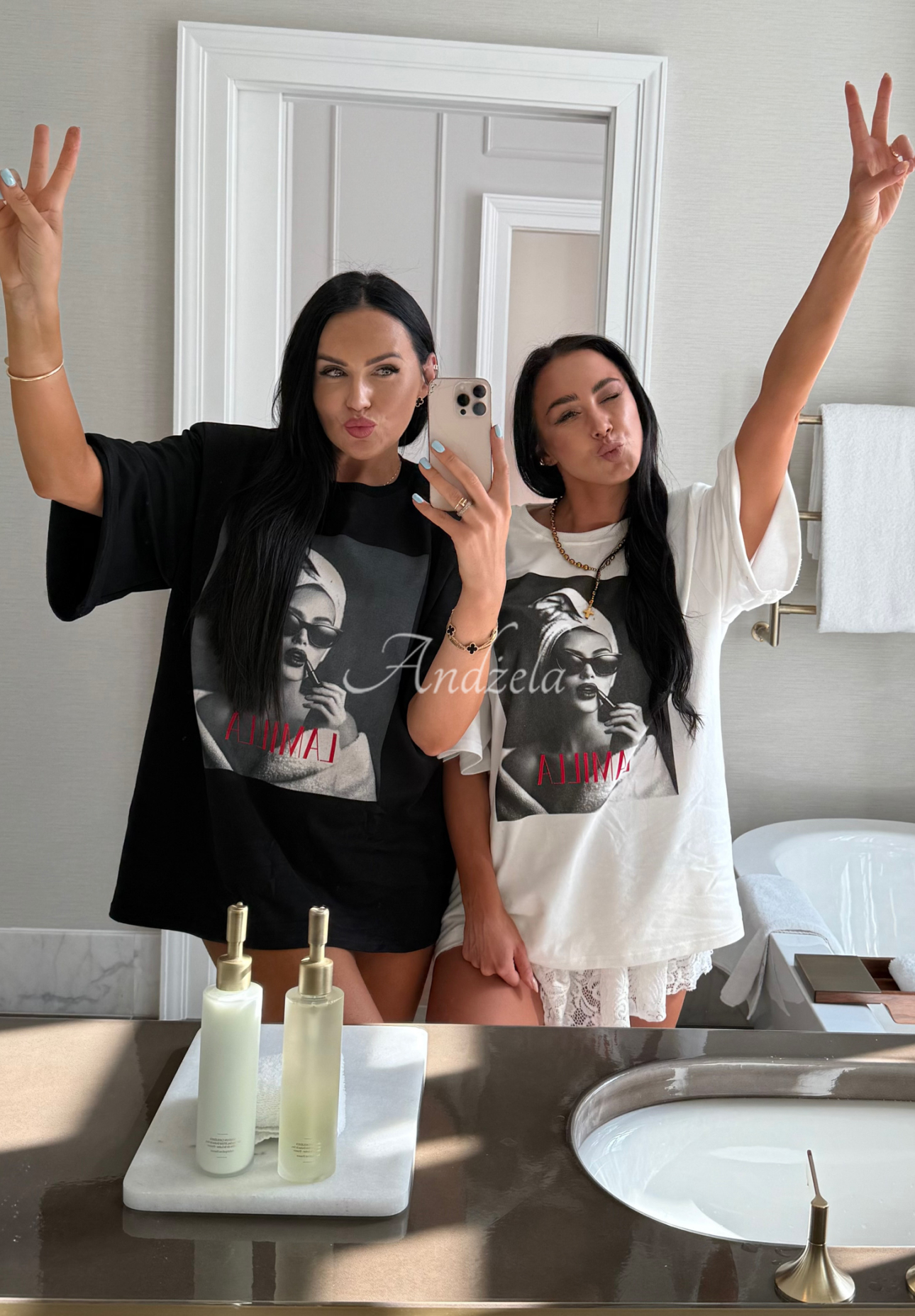 T-Shirt mit Aufdruck La Milla Her Era Schwarz
