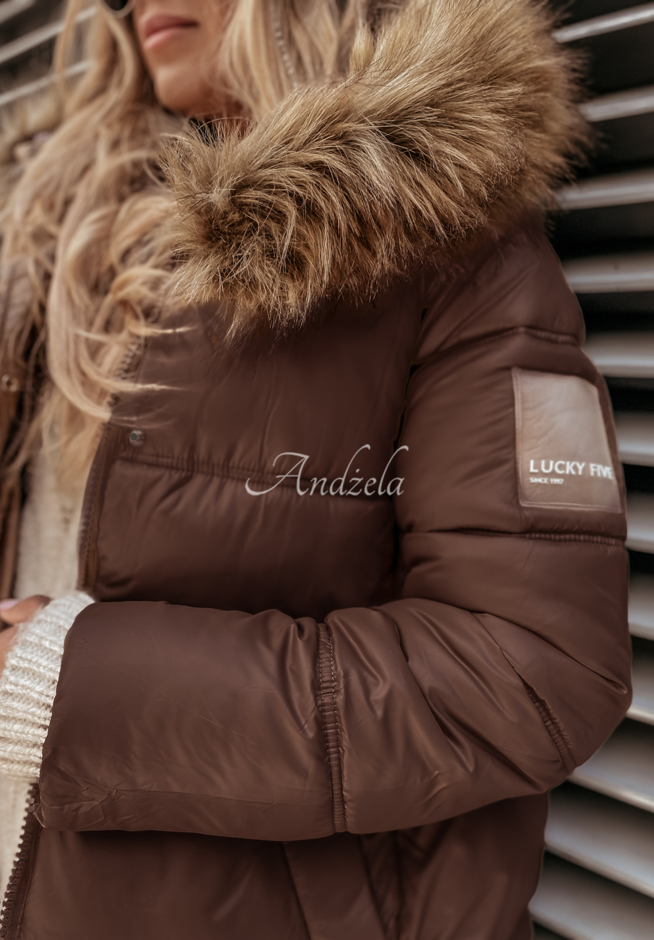 Steppjacke mit Kapuze Lucky Schokoladenbraun II