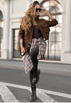 Zamszowa kurtka z kieszeniami Do Not Disturb czekoladowa