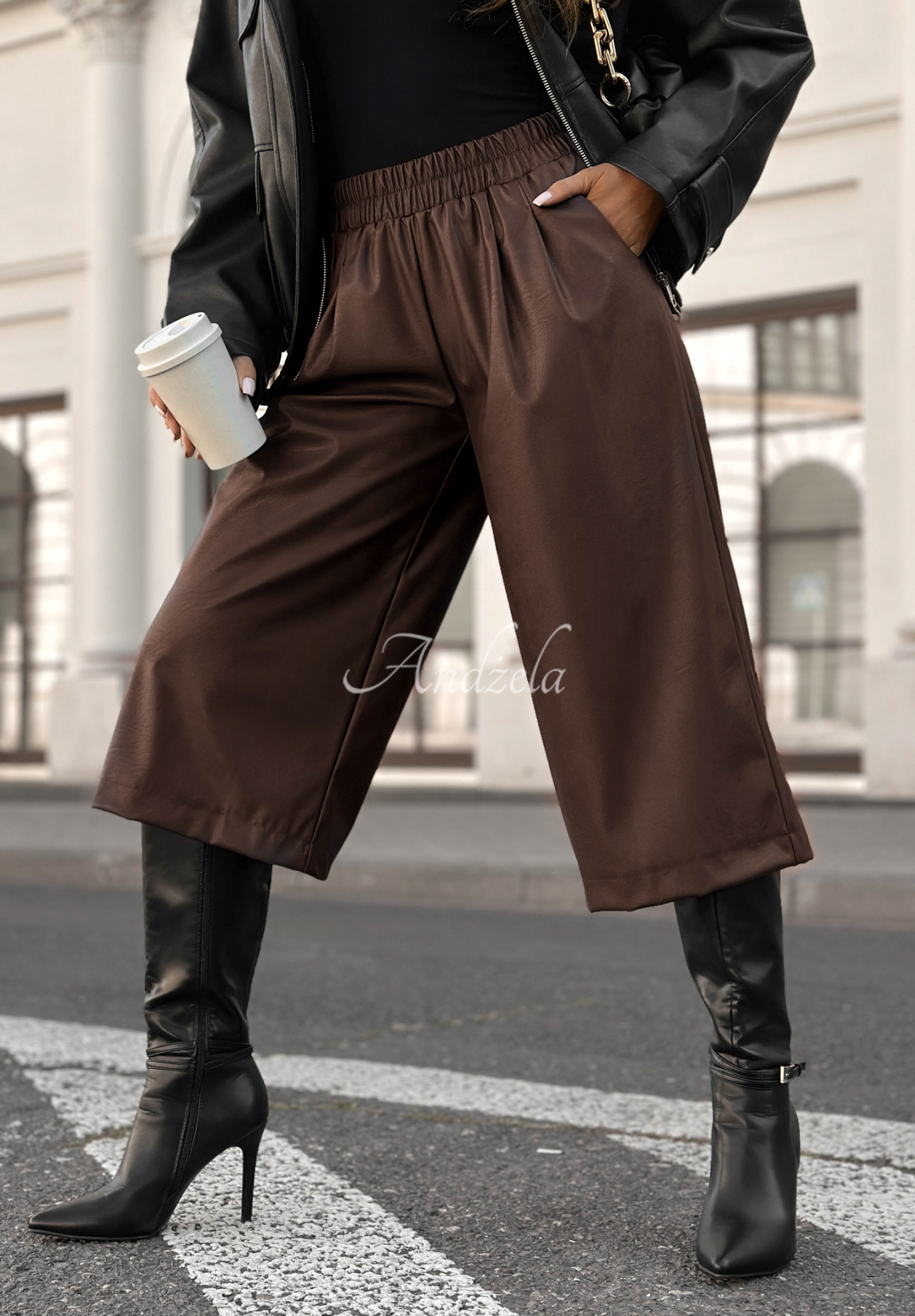 Lederhosen wide leg Before It Ends Schokoladenbraun