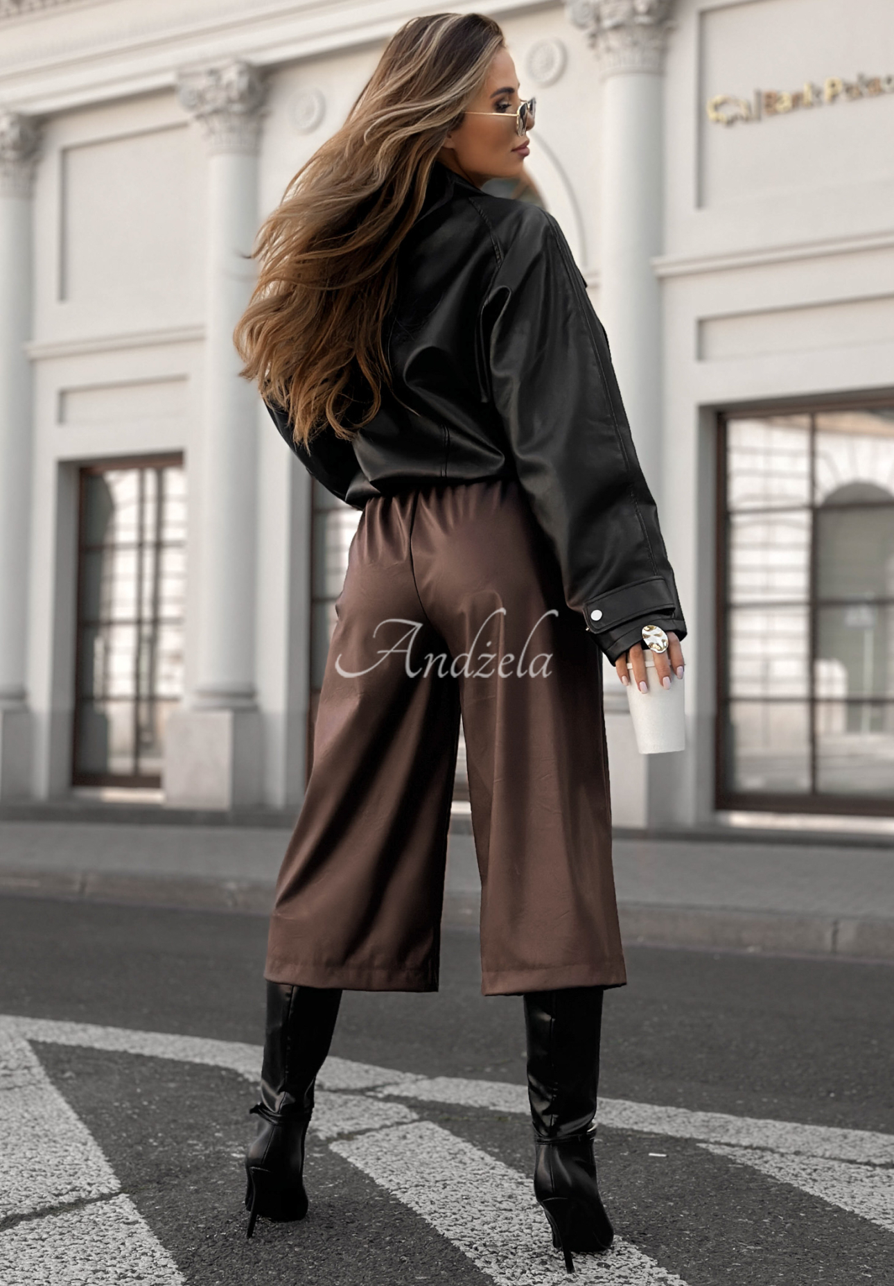 Lederhosen wide leg Before It Ends Schokoladenbraun