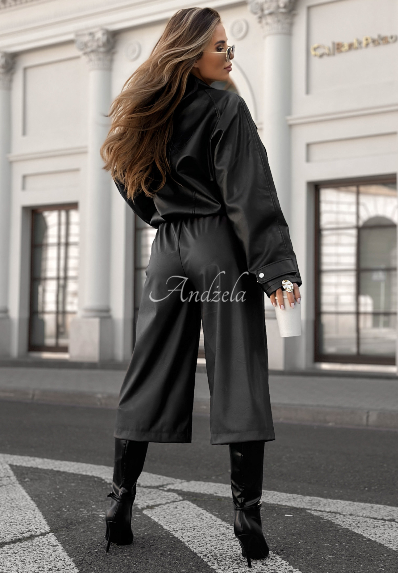 Lederhosen wide leg Before It Ends Schwarz