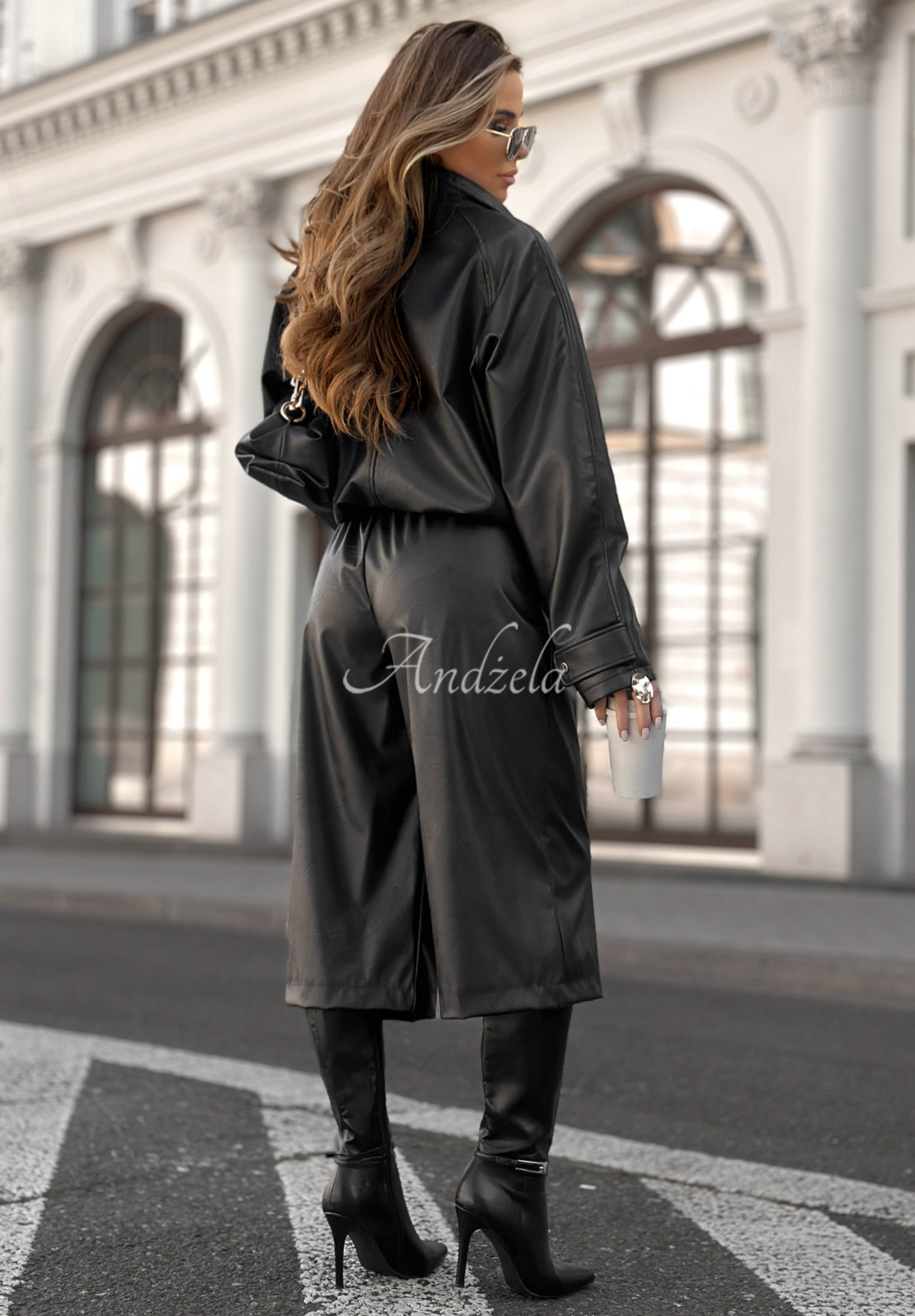 Lederhosen wide leg Before It Ends Schwarz