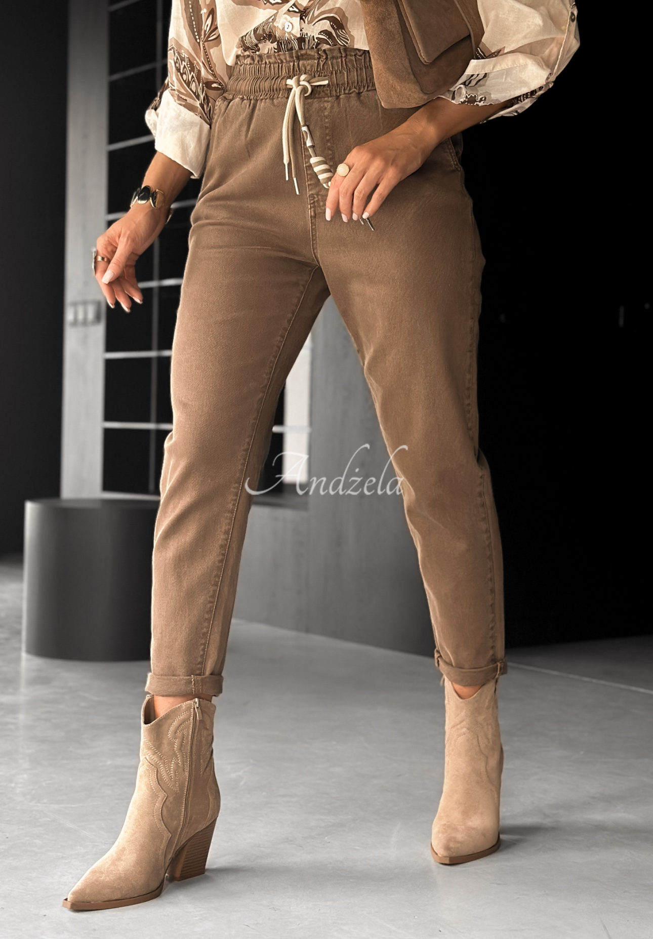 Jeanshose Trust Your Vision Schokoladenbraun