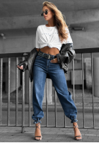 Hose Jeans mom fit z paskiem Stay Curious ciemnoniebieski