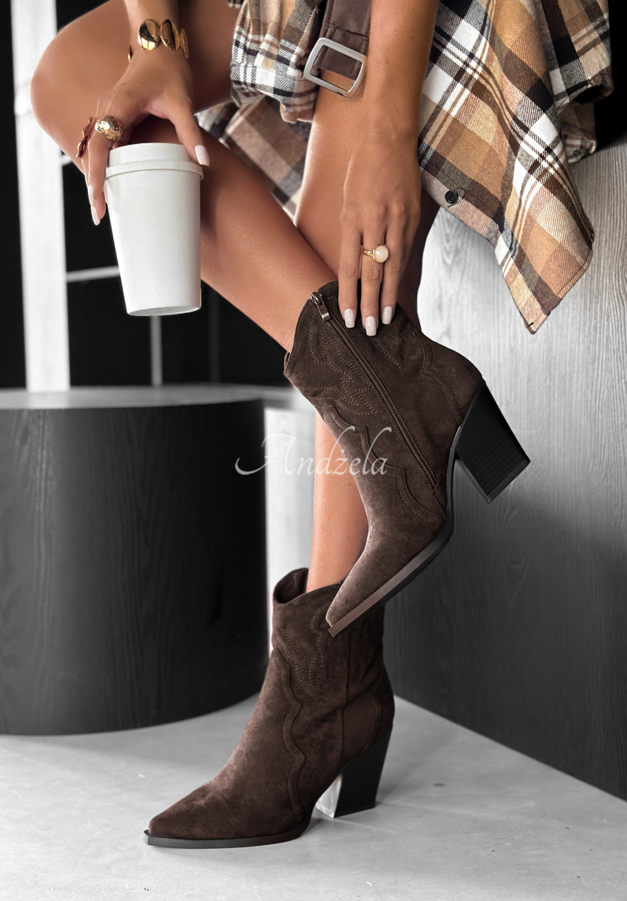 Cowboystiefel aus Wildleder I Moved On Schokoladenbraun