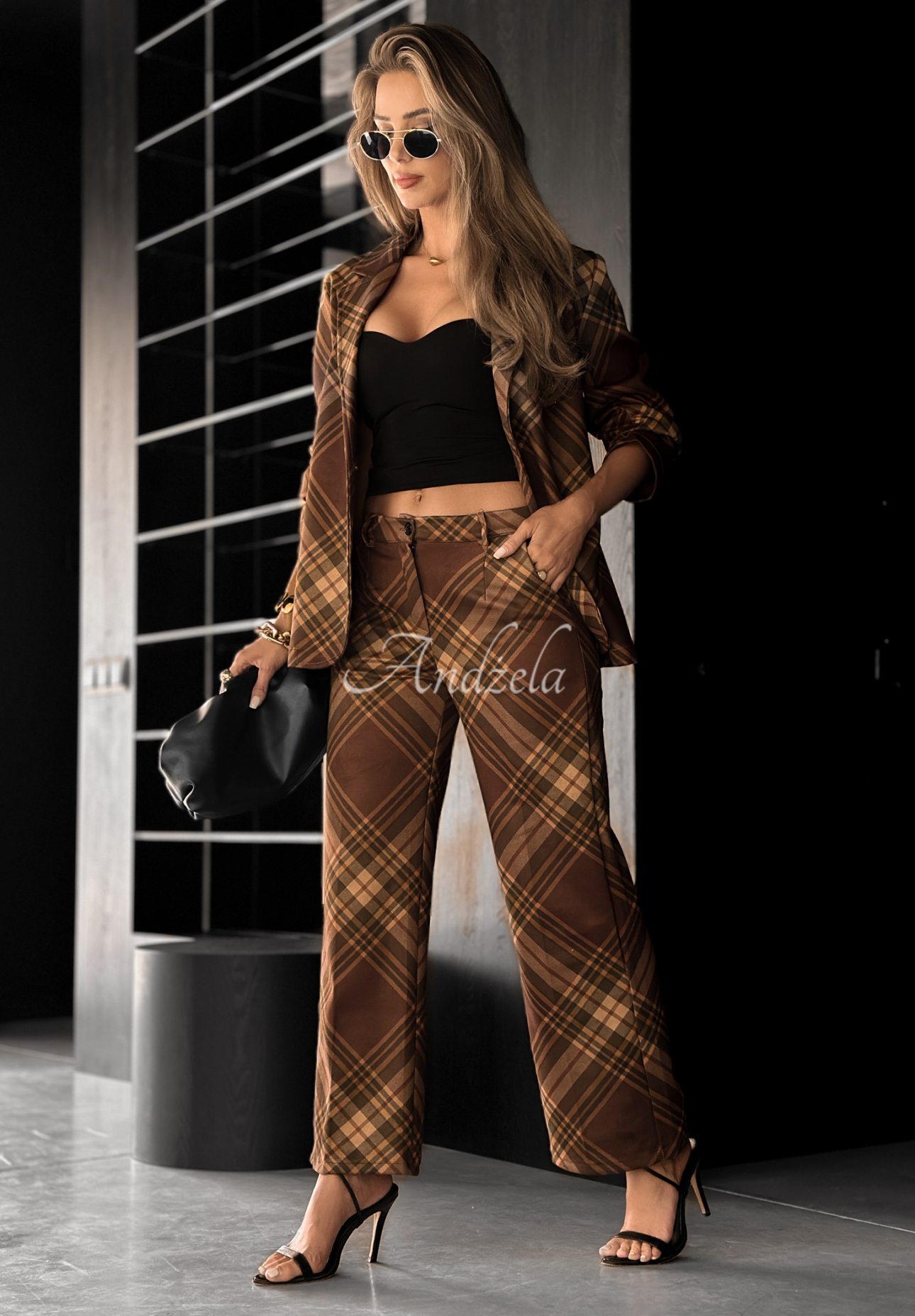 Karierte Stoffhose Own The Moment Schokoladenbraun