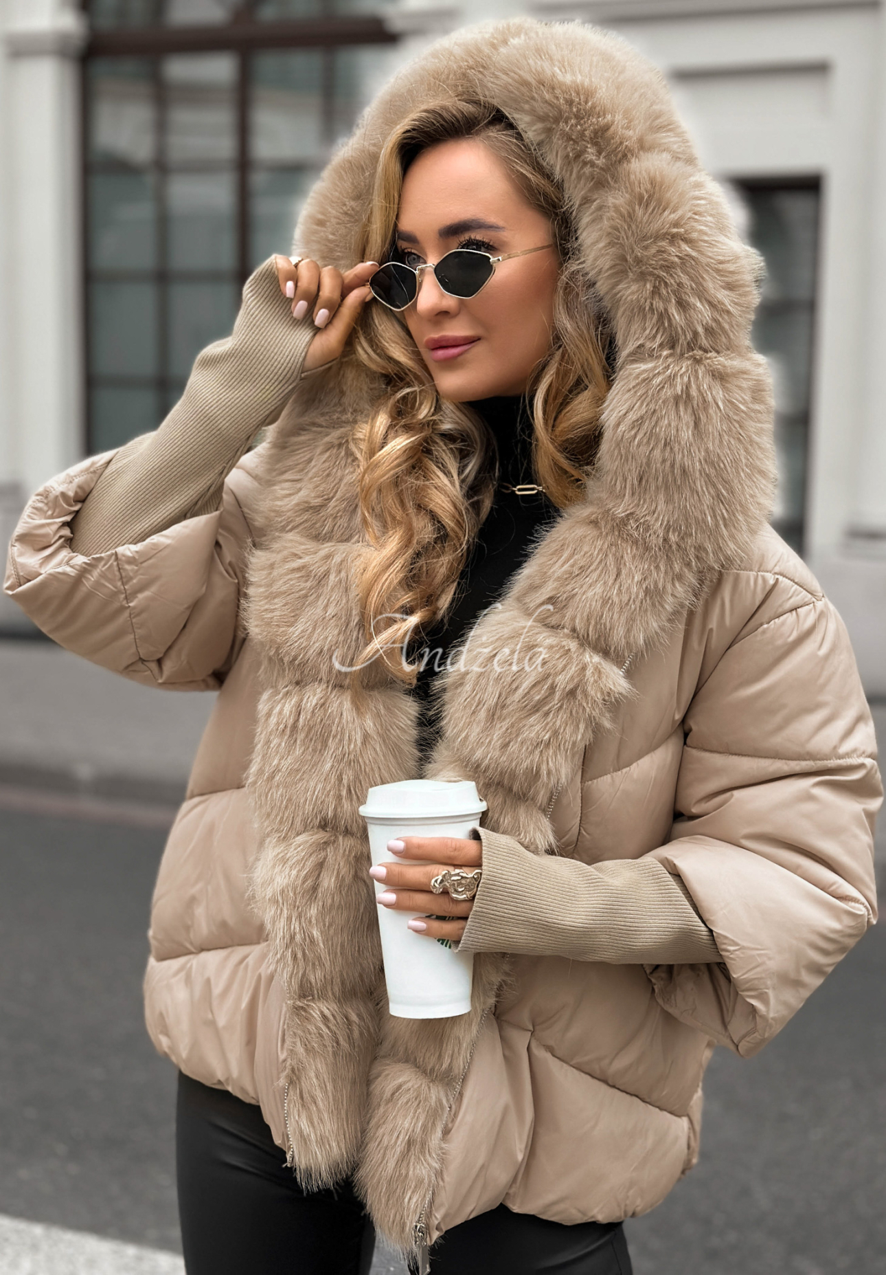 Steppjacke mit Fell Frosty Horizon dunkelbeige