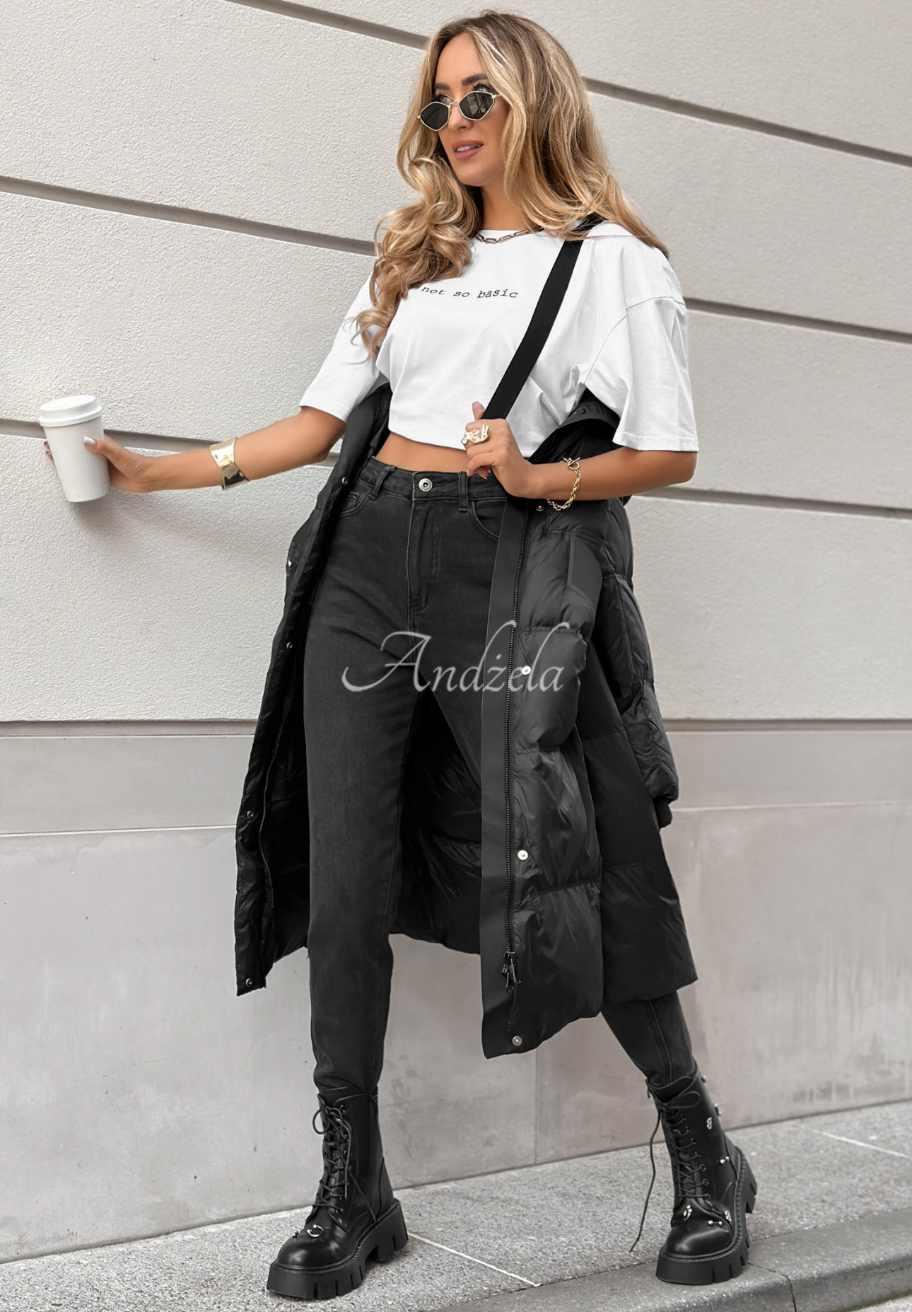 Lange Daunenjacke mit Steppung Need You Schwarz