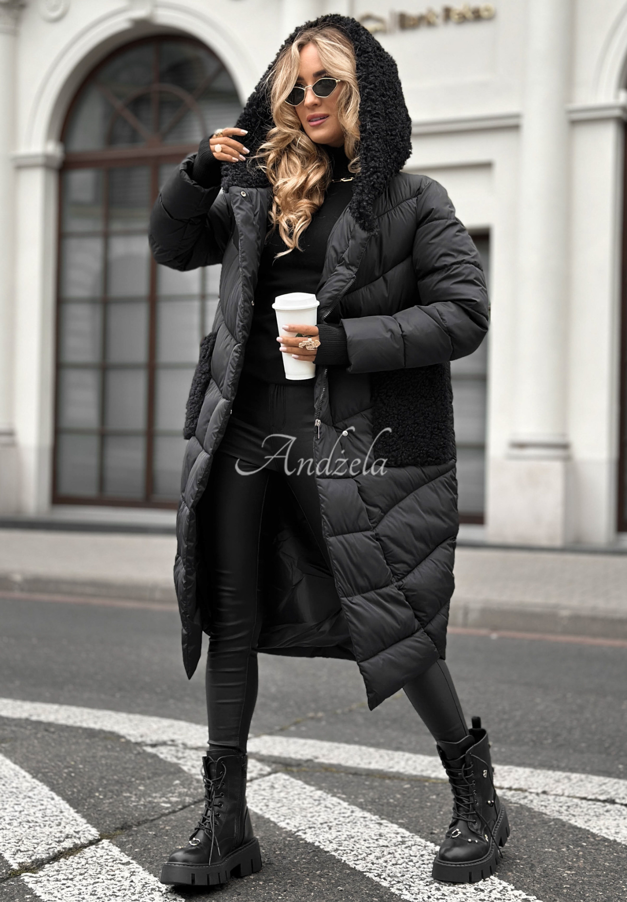 Lange Steppjacke mit Schaffellmantel Long Cold Winter Schwarz