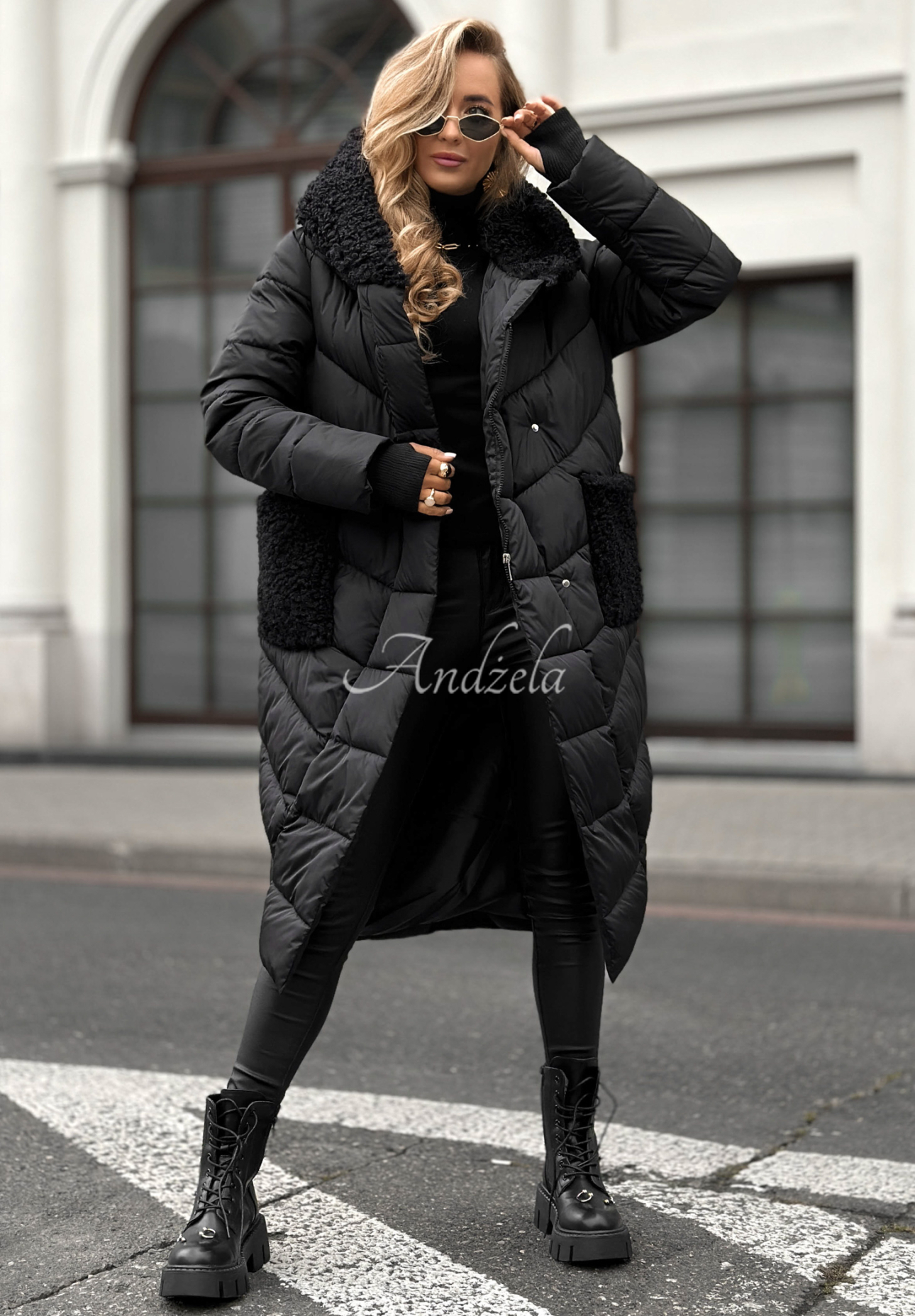 Lange Steppjacke mit Schaffellmantel Long Cold Winter Schwarz