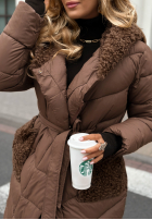 Długa pikowana Jacke z kożuszkiem Long, Cold Winter Schokoladenbraun