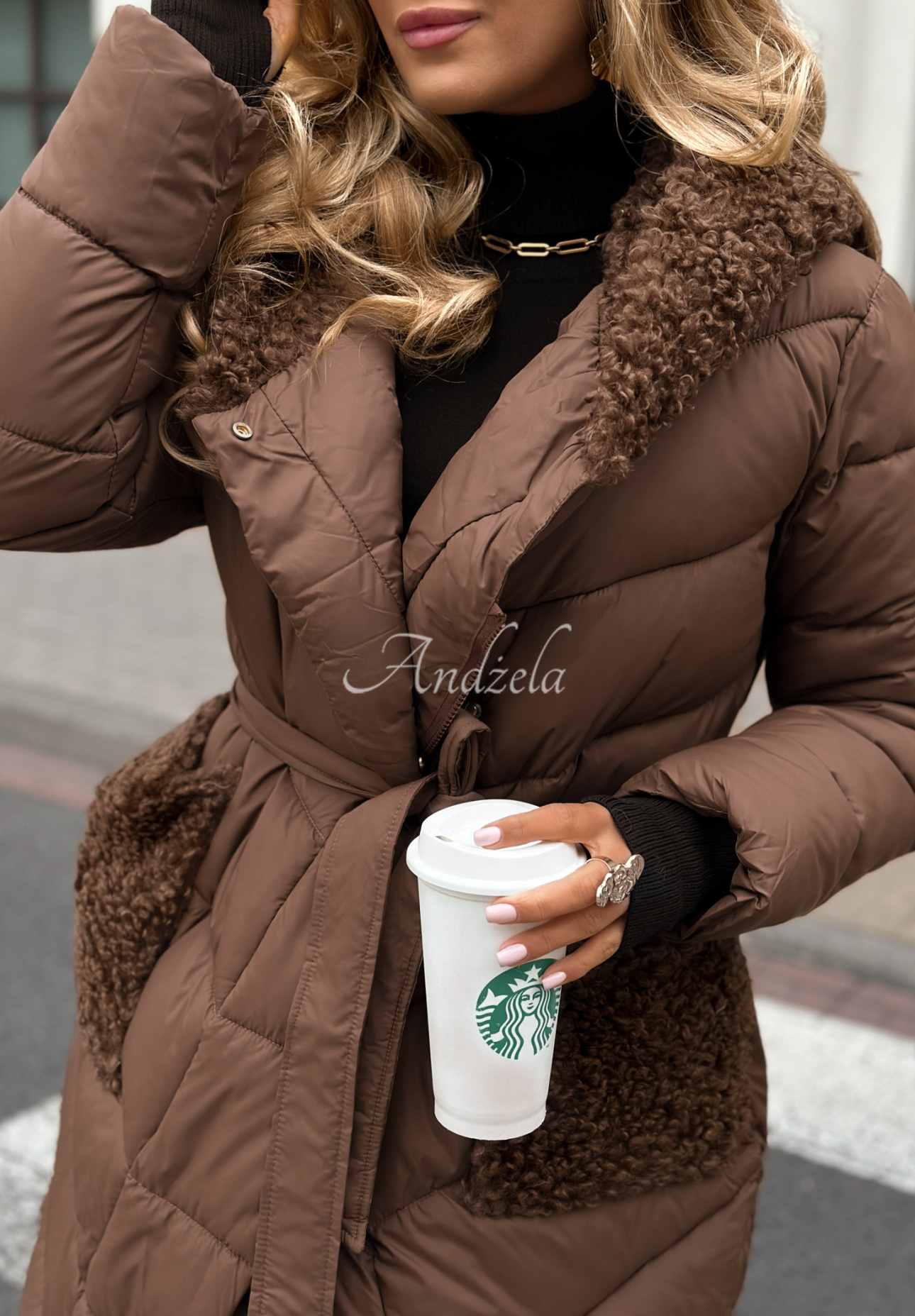 Lange Steppjacke mit Schaffellmantel Long Cold Winter Schokoladenbraun