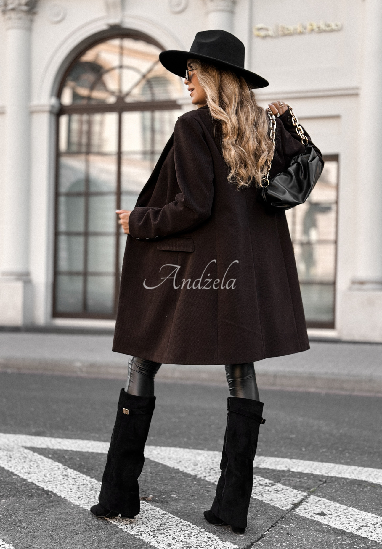 Long wool coat Next Chapter chocolate