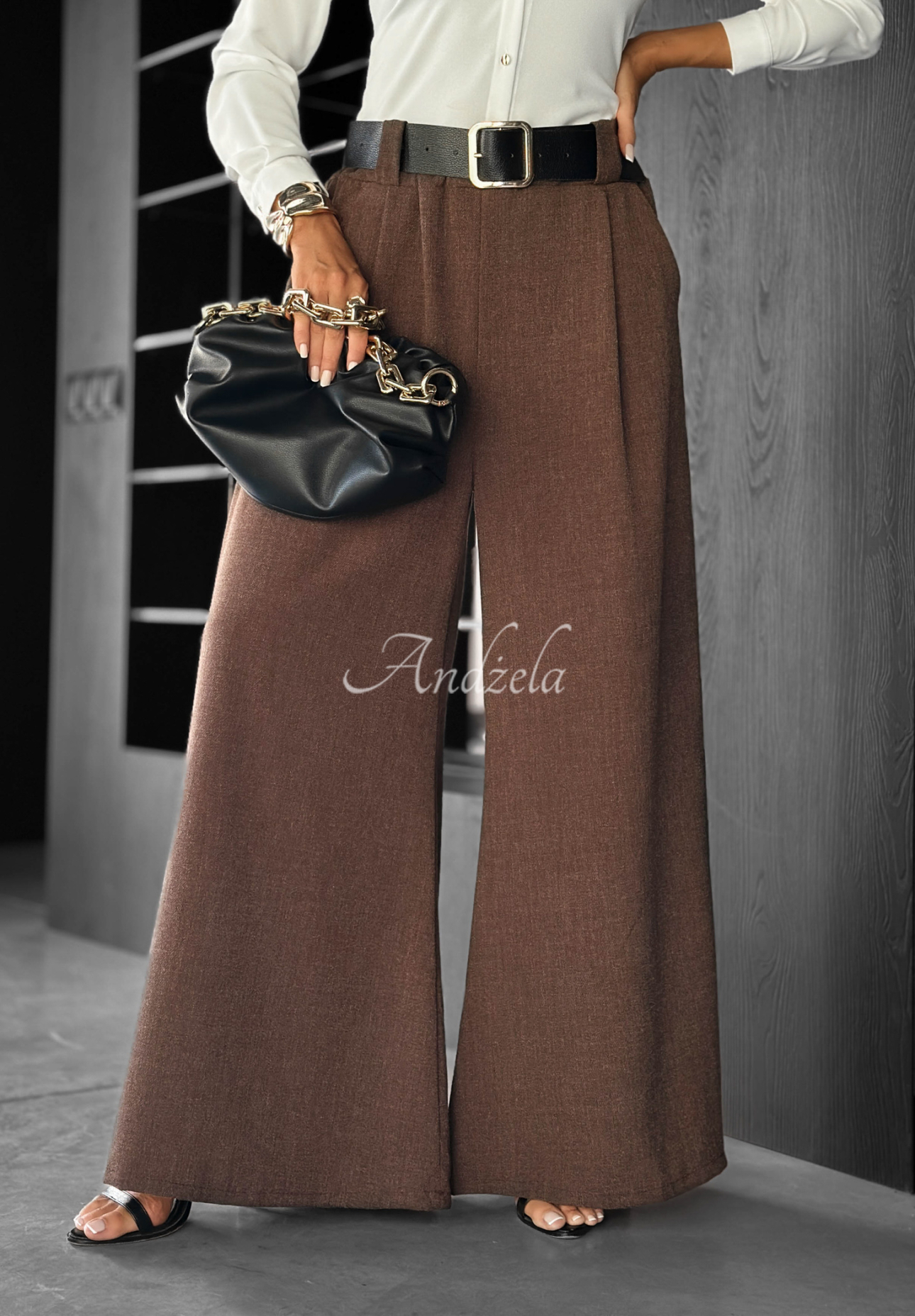 Stoffhose wide leg Need Coffee Schokoladenbraun