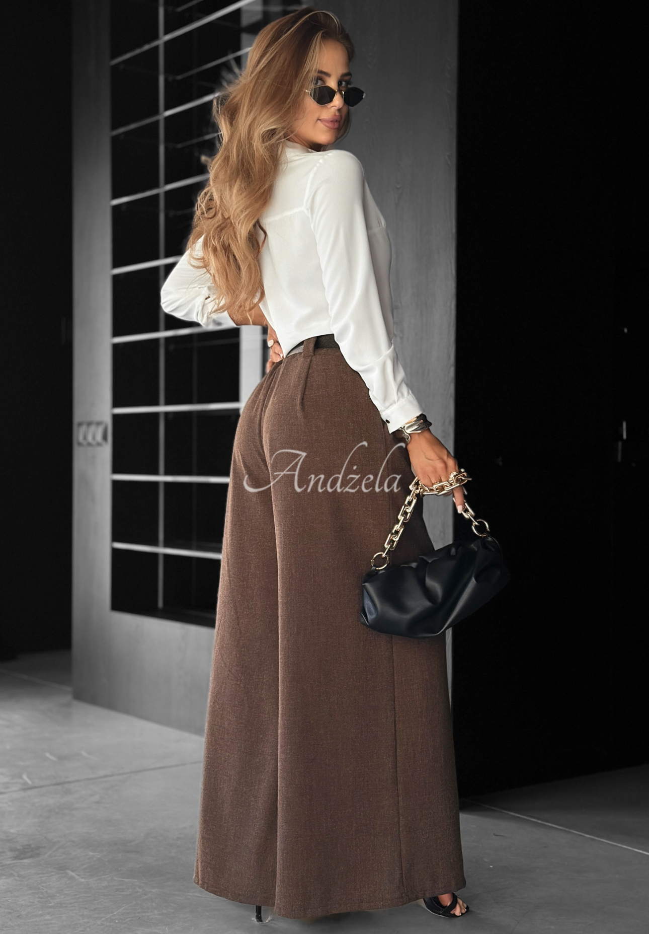 Stoffhose wide leg Need Coffee Schokoladenbraun