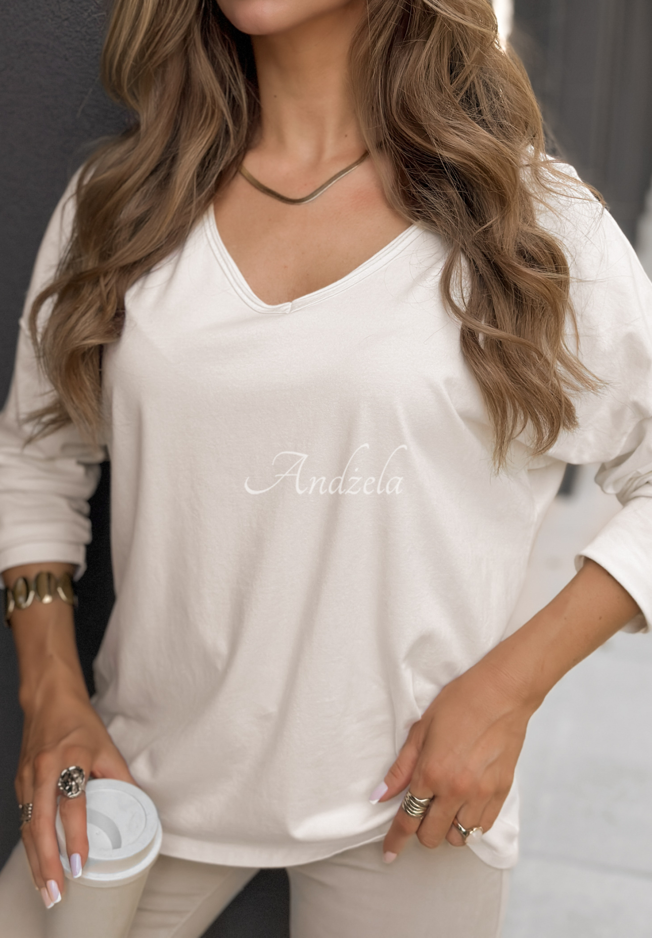 Lucky Dream ecru blouse with v-neck