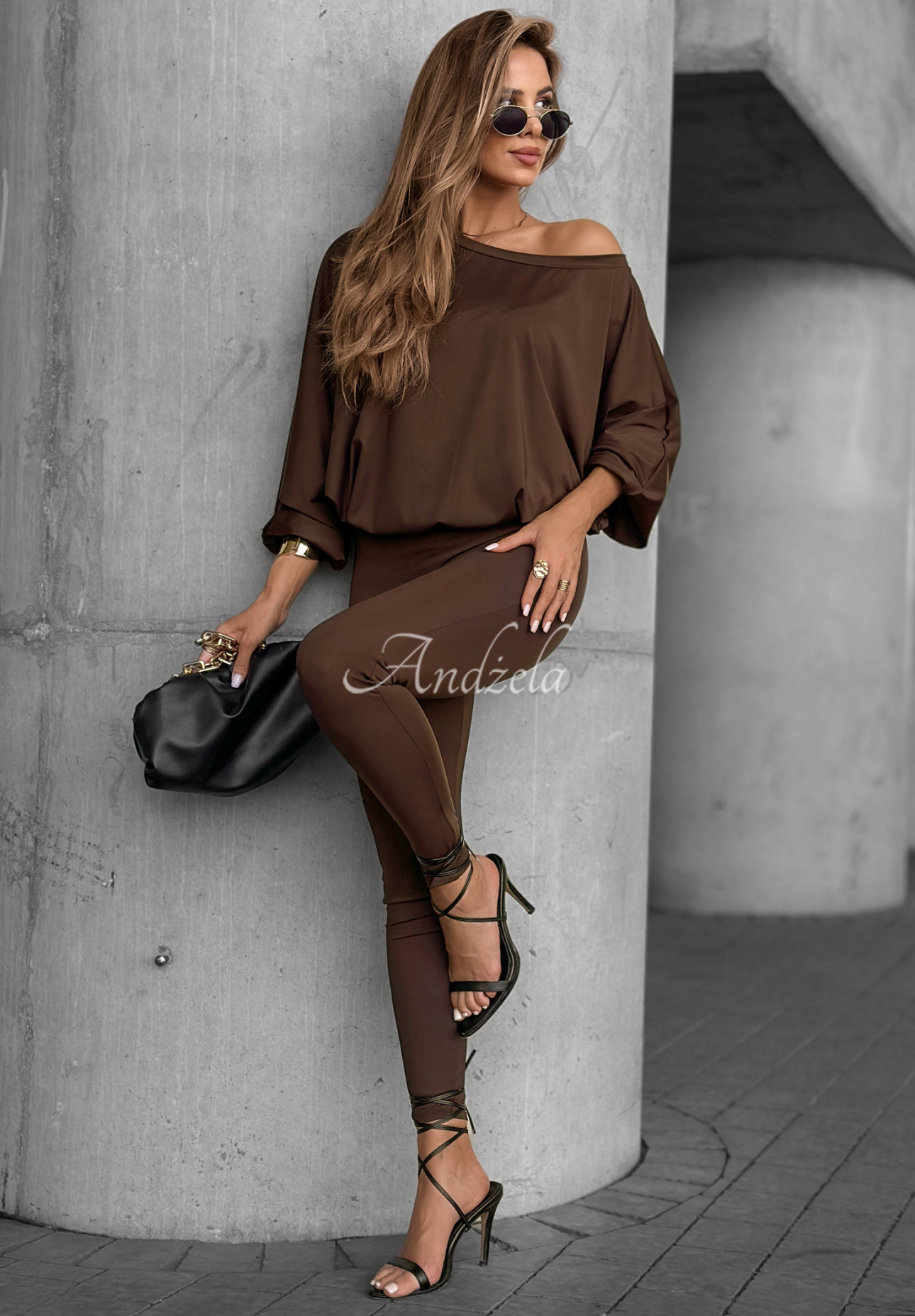 Set aus One-Shoulder-Bluse und Leggings Missing Piece Schokoladenbraun