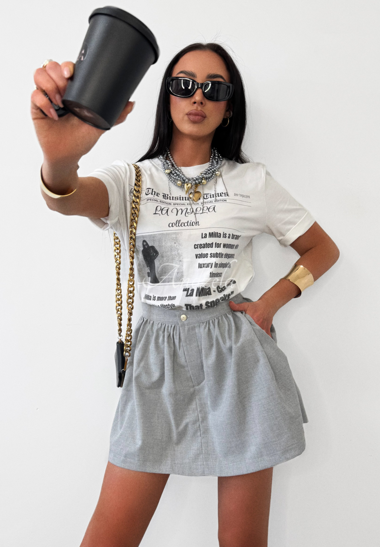 Viskose-T-Shirt mit Aufdruck La Milla The Business Times Weiß