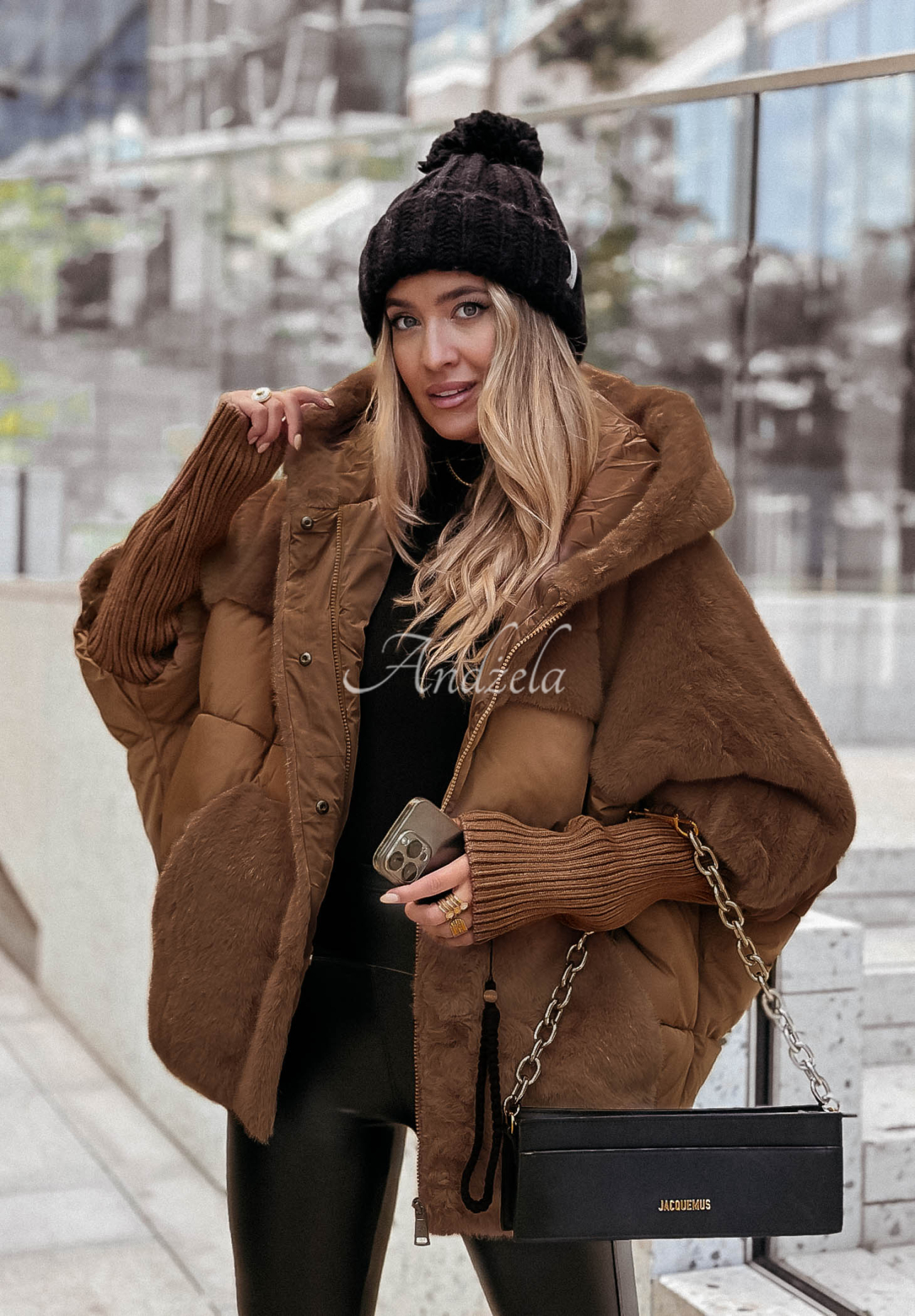Gesteppte Jacke mit Fellimitat Snow &amp; Pines Braun
