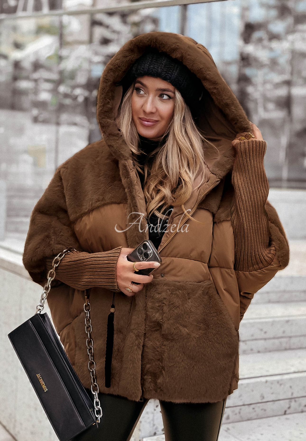 Gesteppte Jacke mit Fellimitat Snow &amp; Pines Braun