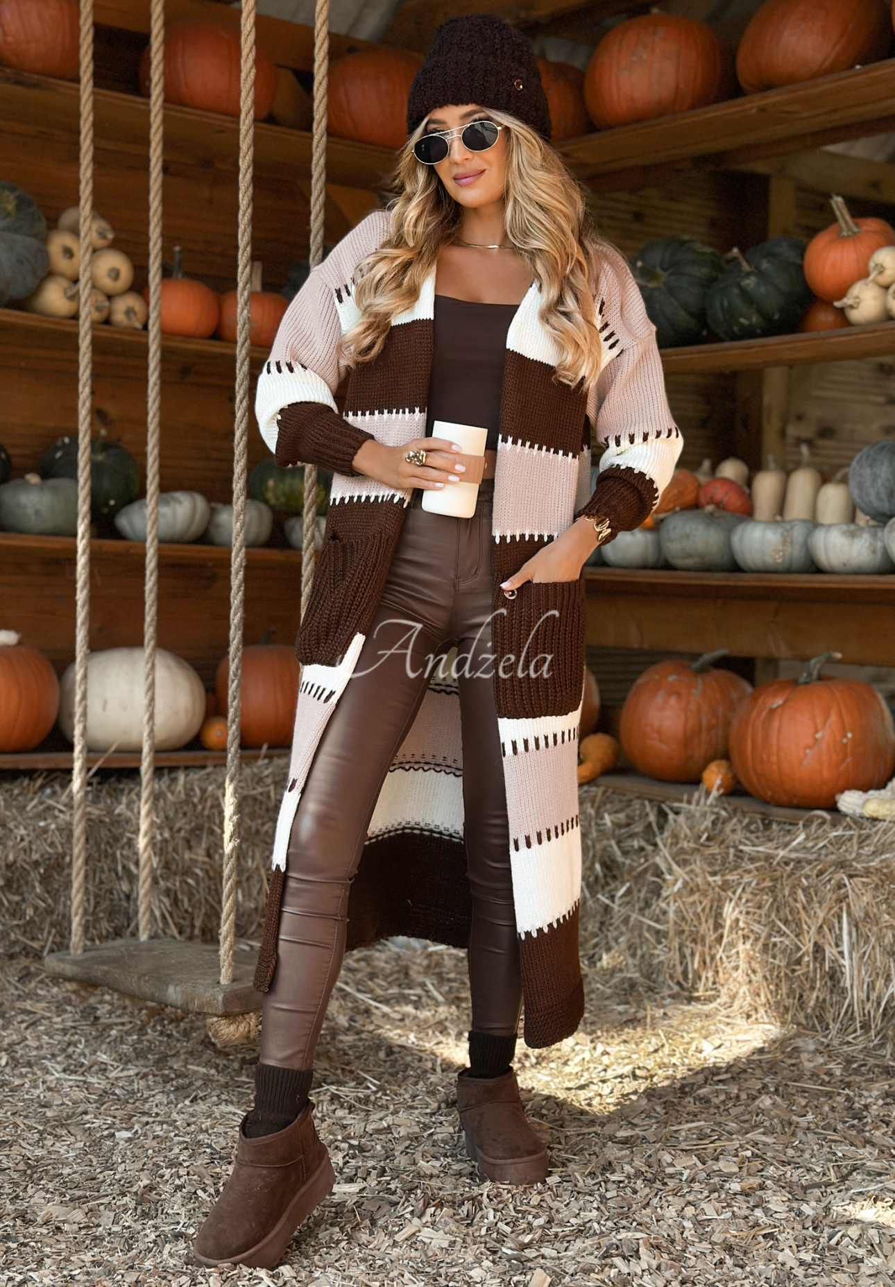 Lange gestreifte Strickjacke Spill The Tea Beige-Schokoladenbraun