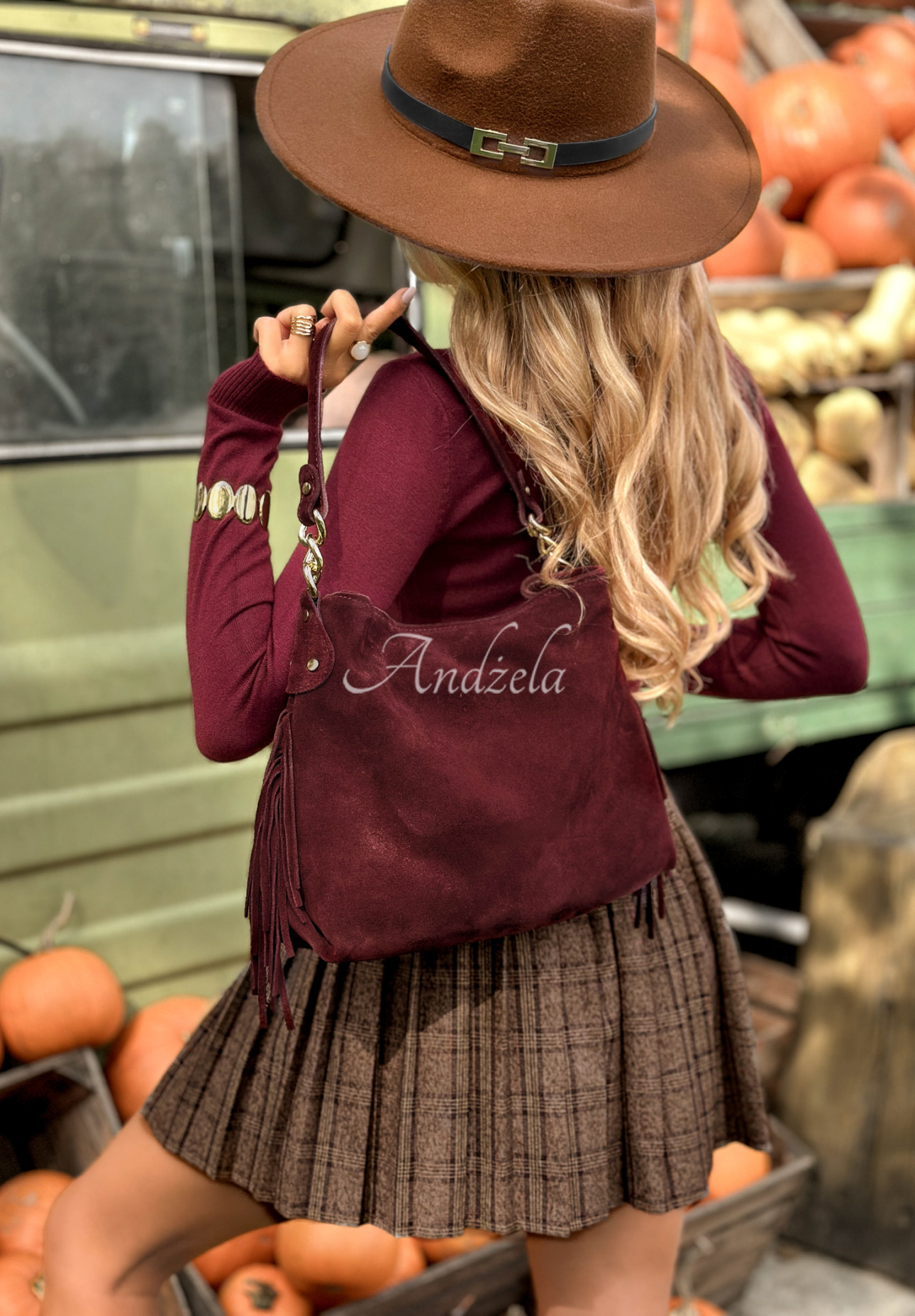 Suede handbag with tassels Final Message burgundy