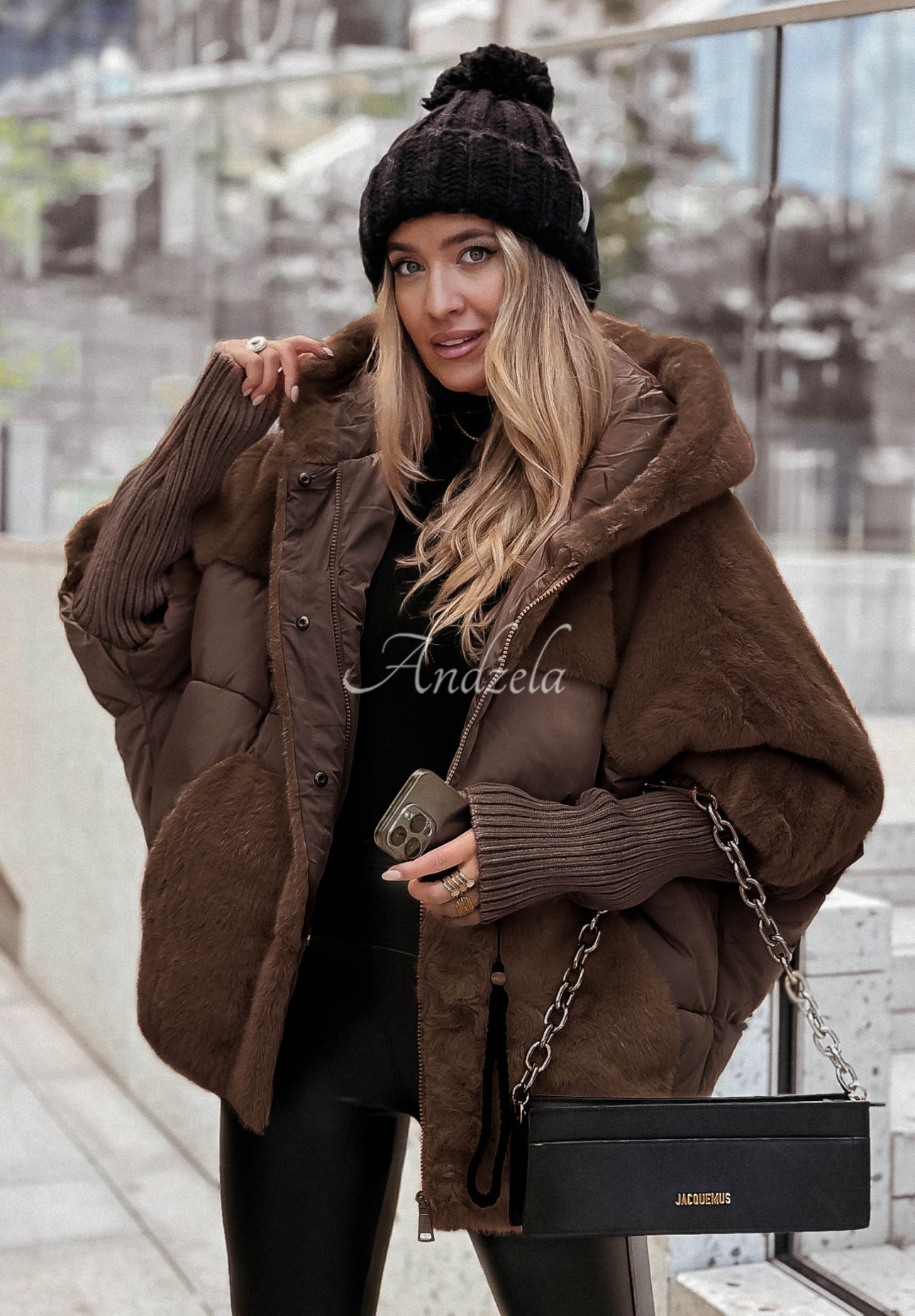 Gesteppte Jacke mit Fellimitat Snow &amp; Pines Schokoladenbraun