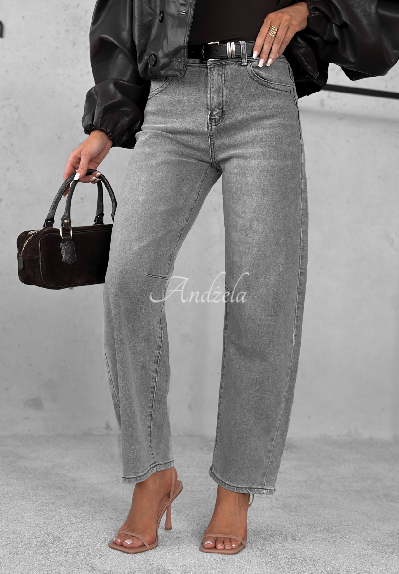 Wide Leg Jeans In This Silence Grau