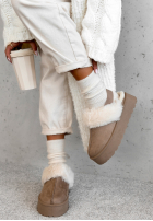 zamszowe kapcie z futerkiem Mountain View Hell Beige