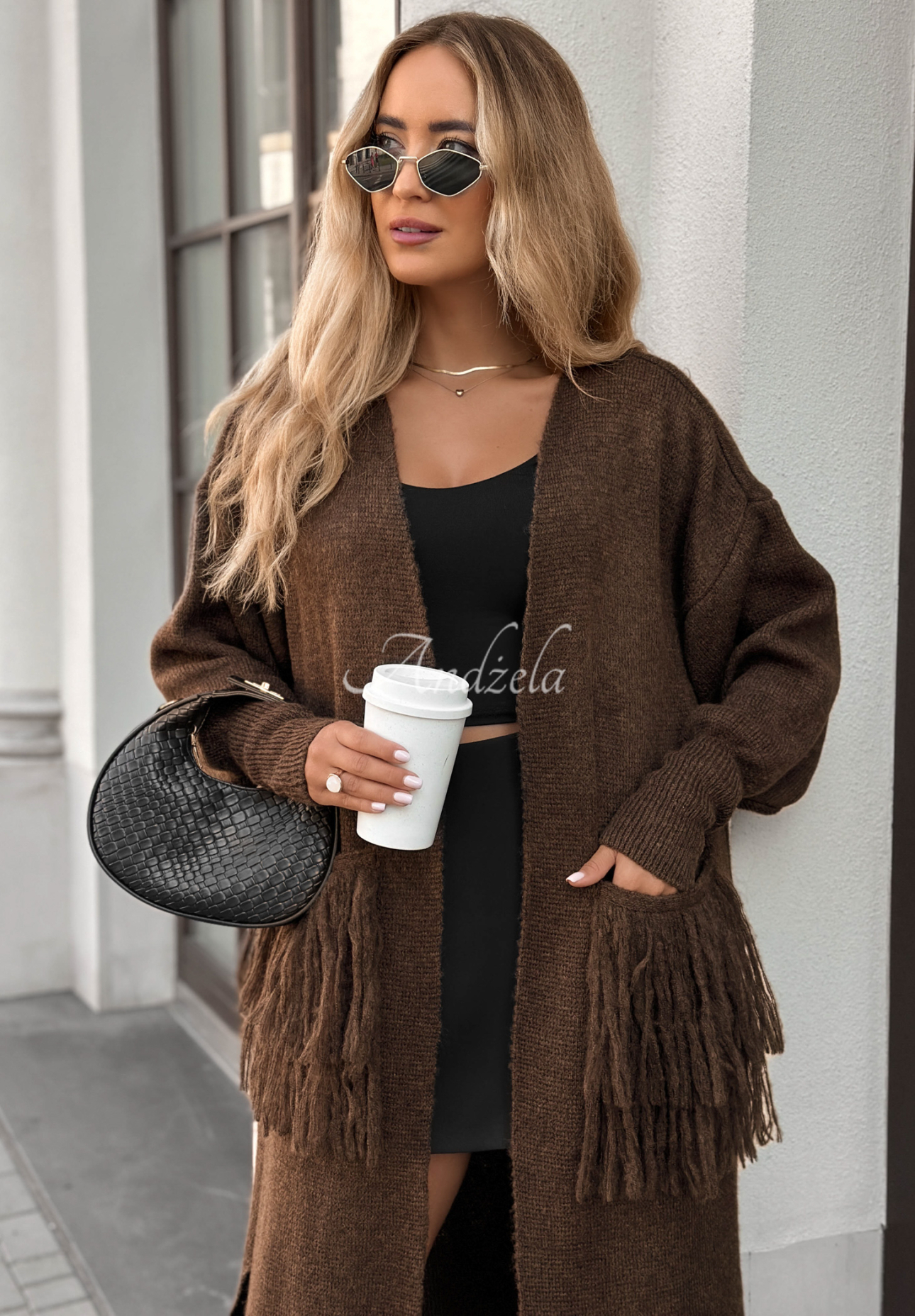 Langer Cardigan mit Fransen Find Her Glow Schokoladenbraun