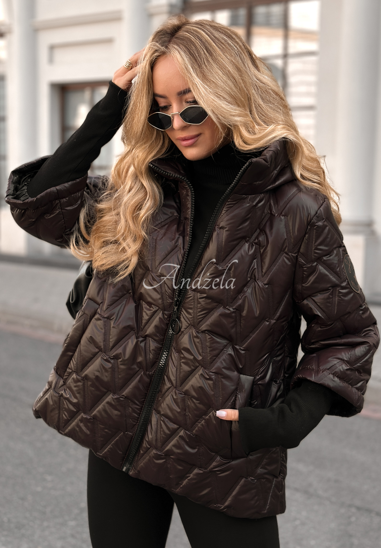 Kurze Steppjacke Quiet Afternoon Schokoladenbraun