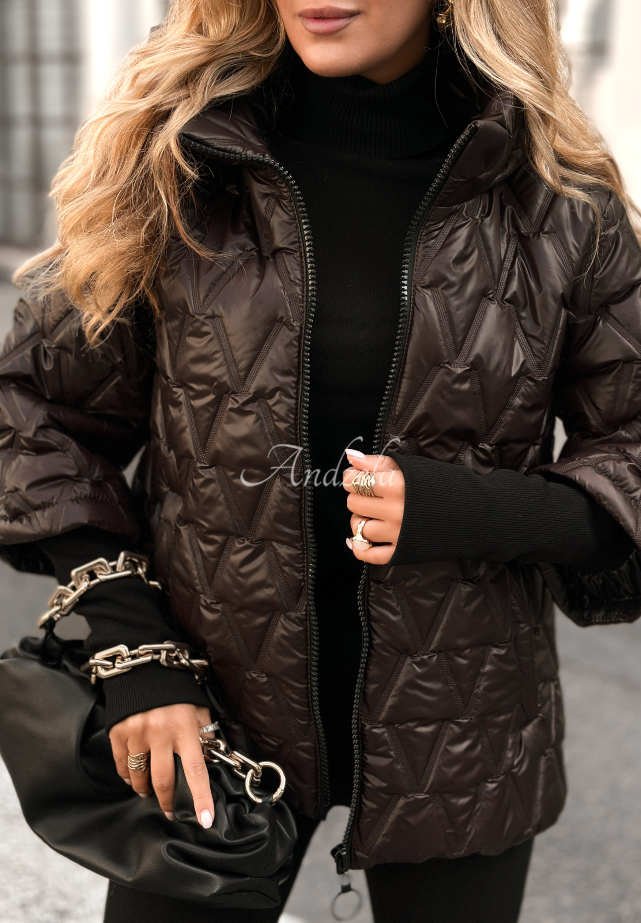 Kurze Steppjacke Quiet Afternoon Schokoladenbraun
