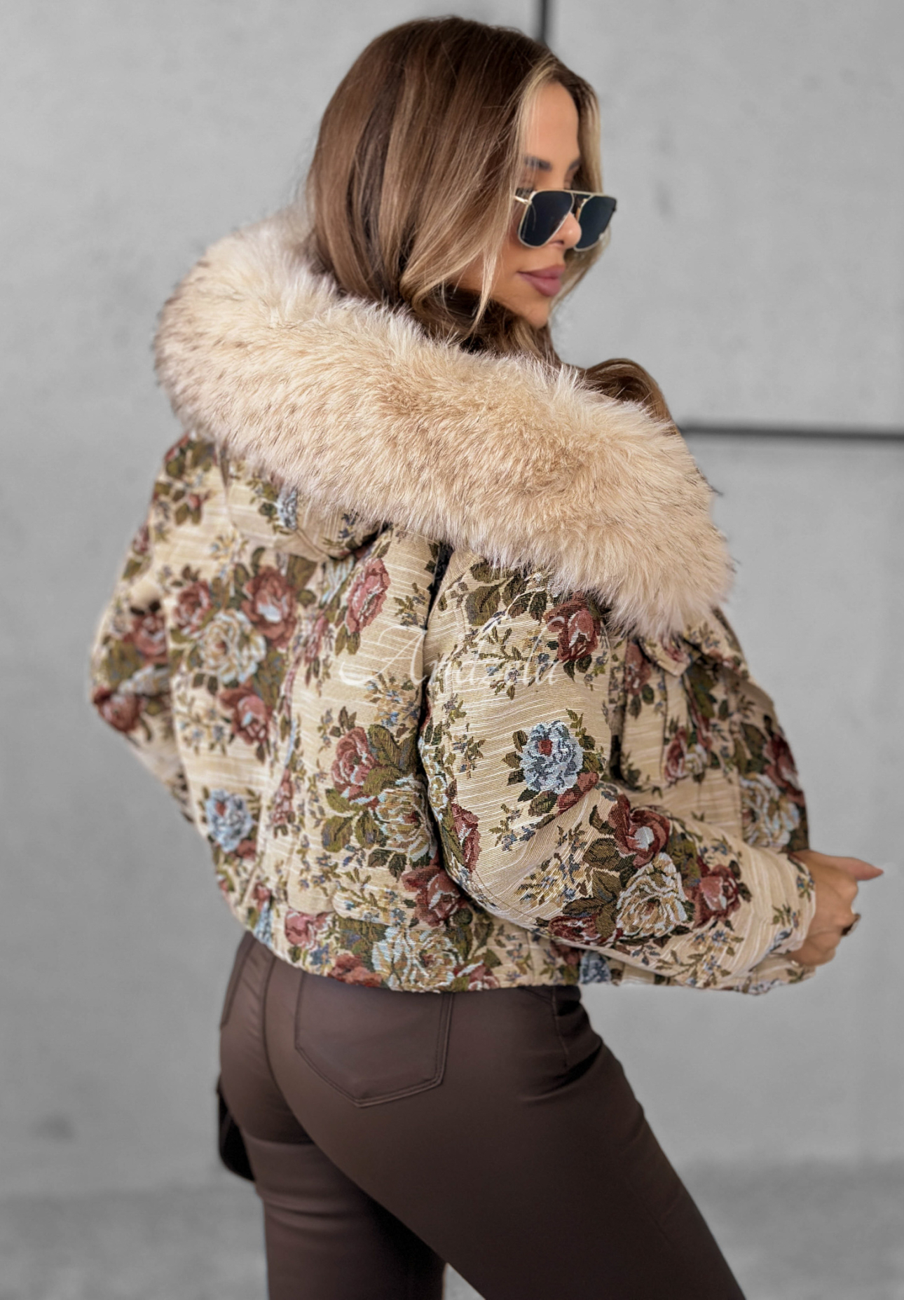 Jacquardjacke mit Blumenmuster und Pelz Frosted Flowers Beige