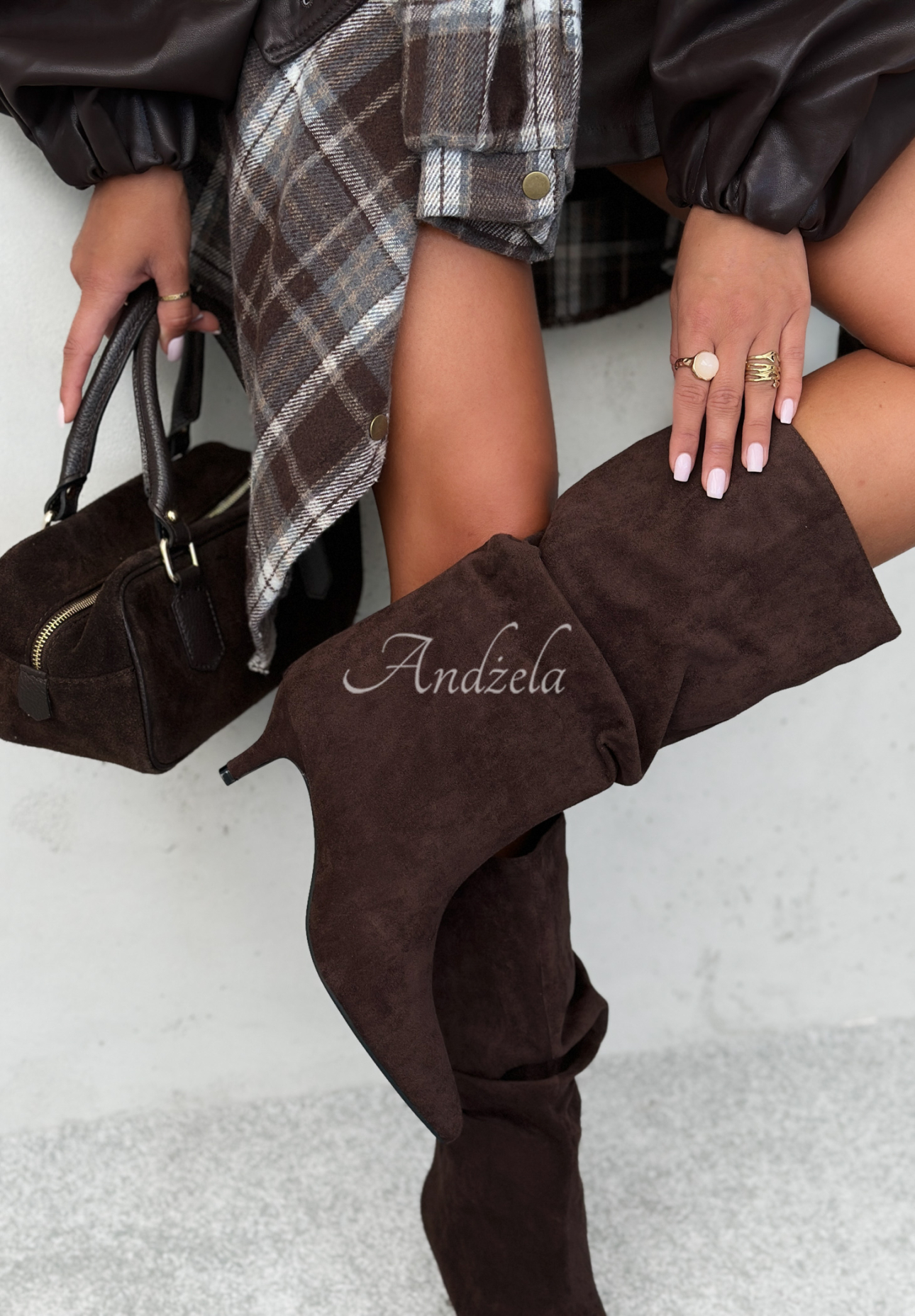 Wildlederstiefel mit hohen Absätzen Fall For Me Schokoladenbraun
